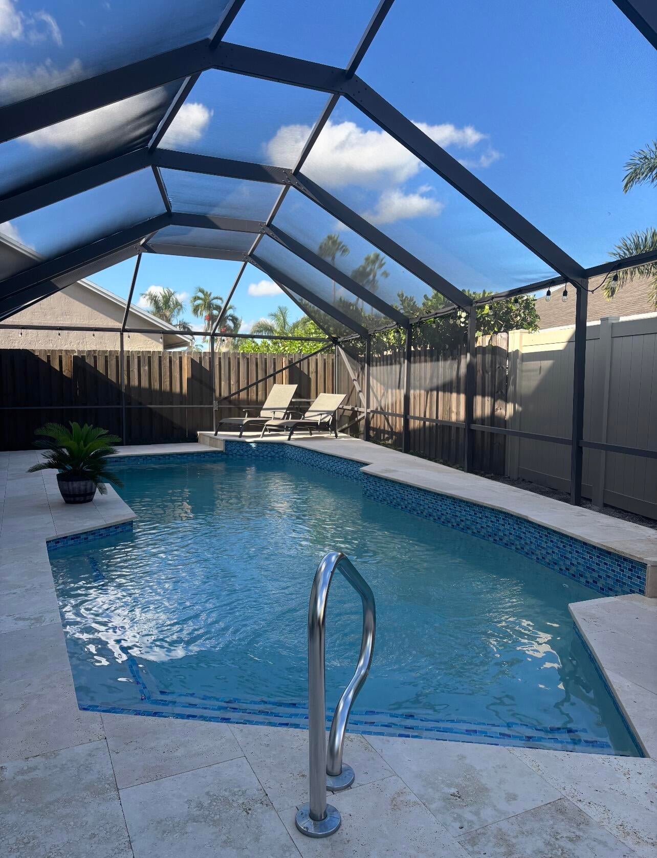 Properties 12989 Meadowbreeze Drive
