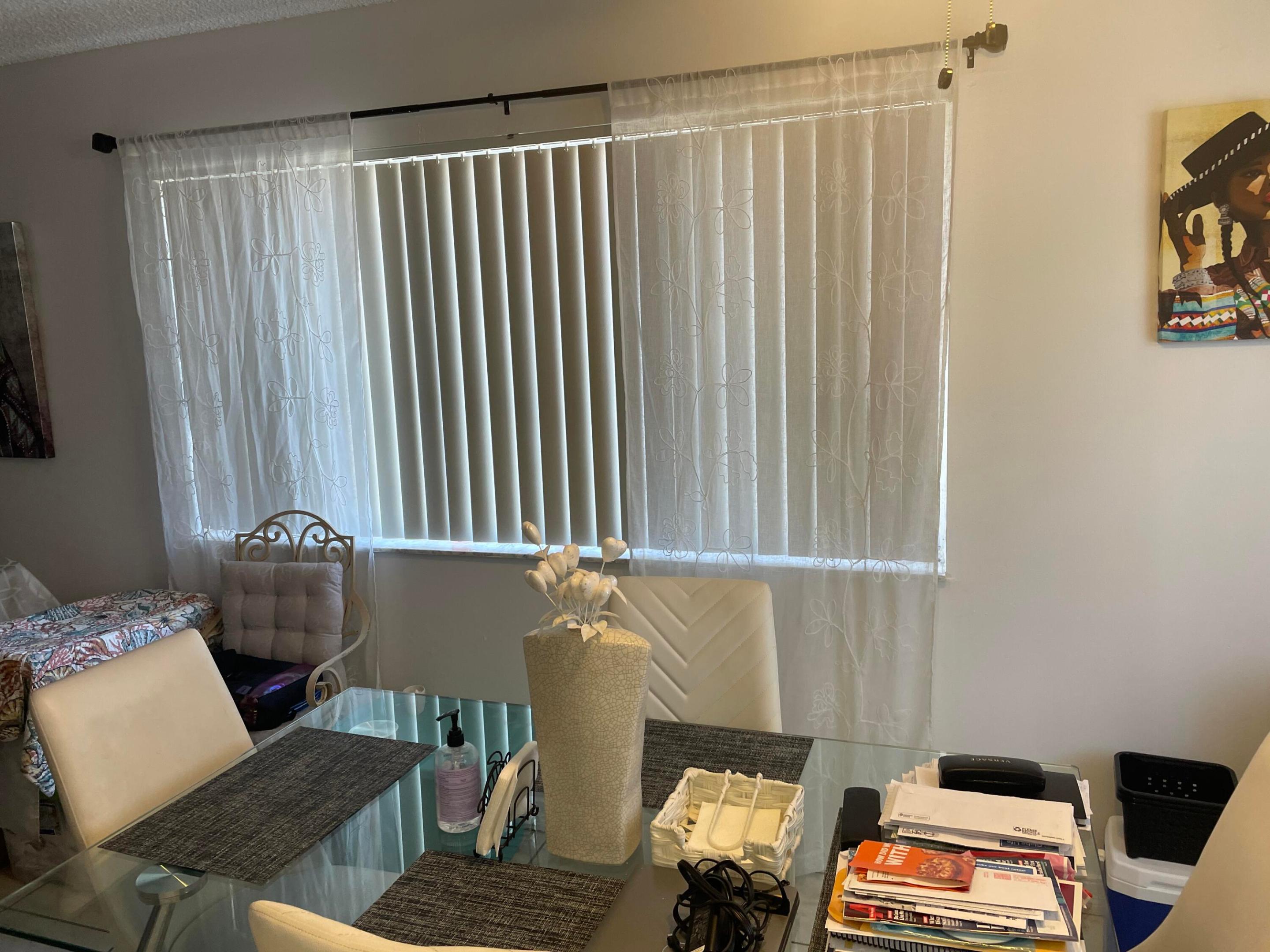 VILLAGE GREEN - Residential