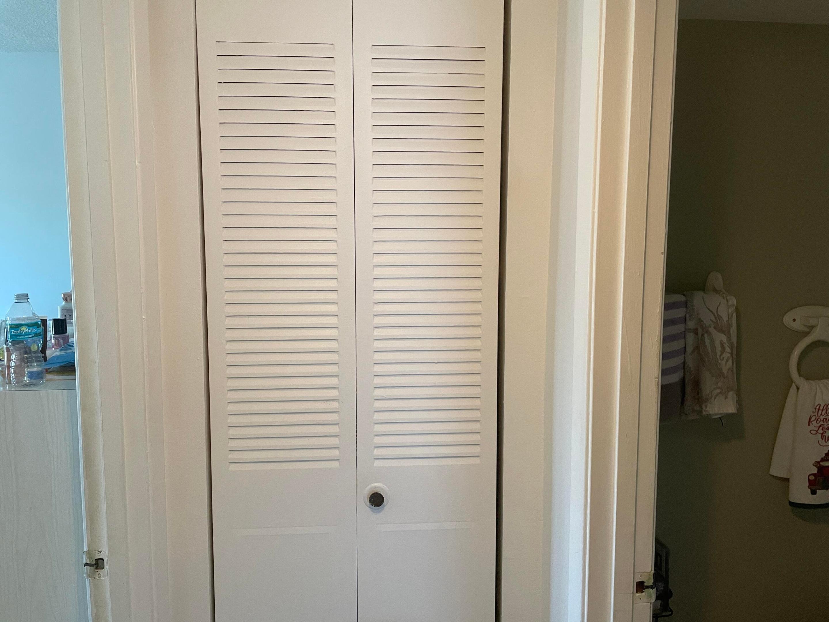 VILLAGE GREEN - Residential