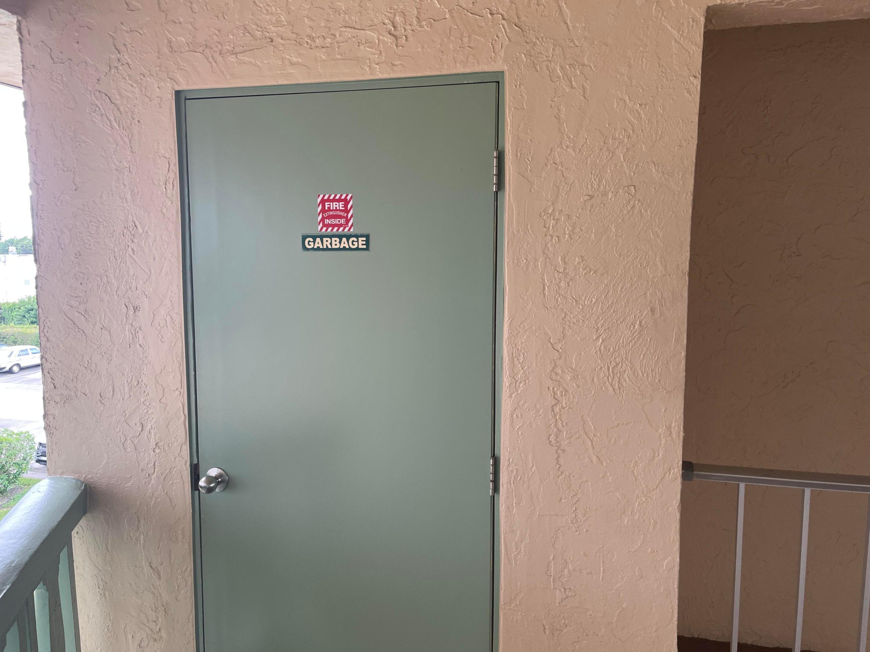 VILLAGE GREEN - Residential