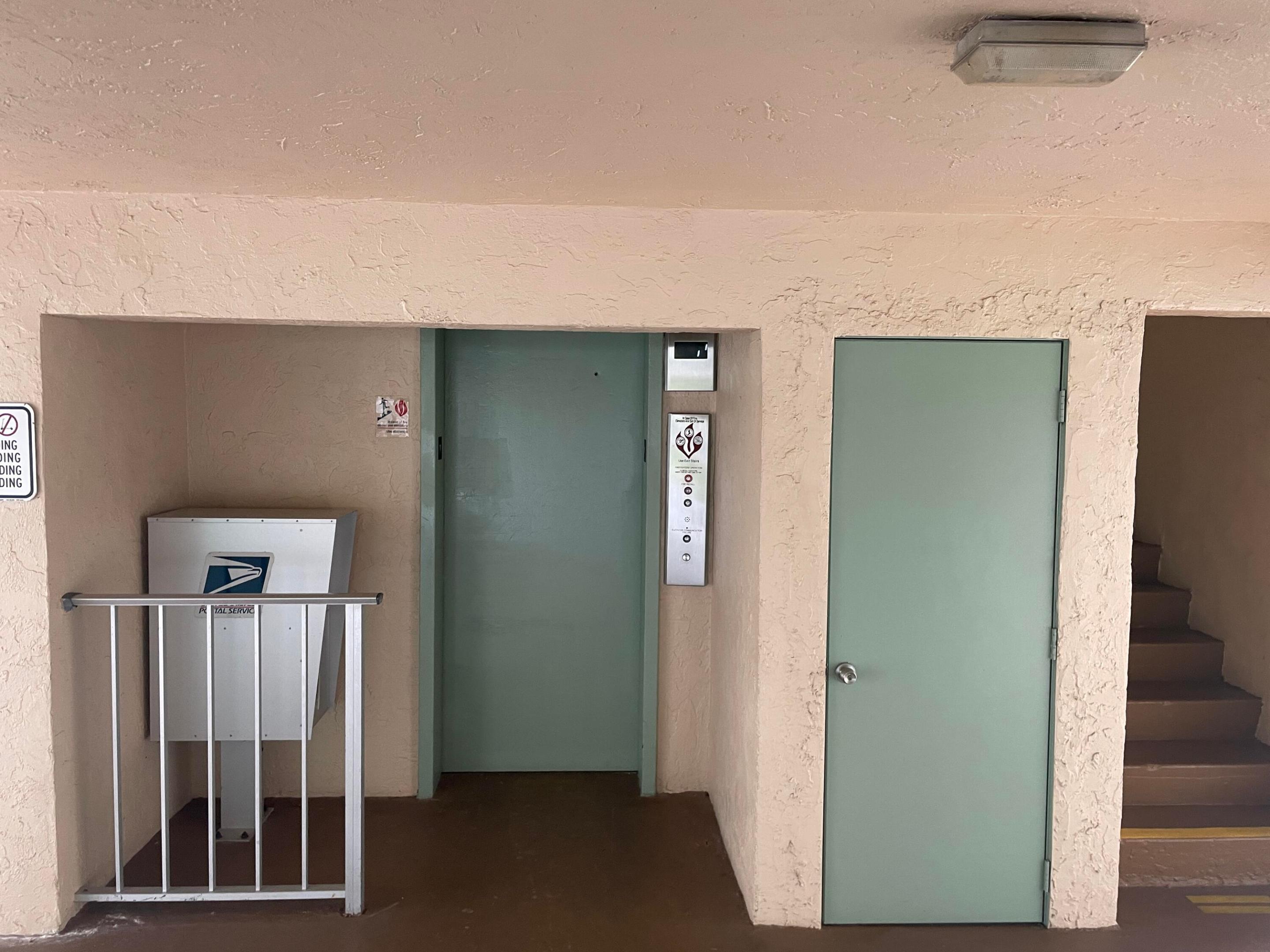 VILLAGE GREEN - Residential