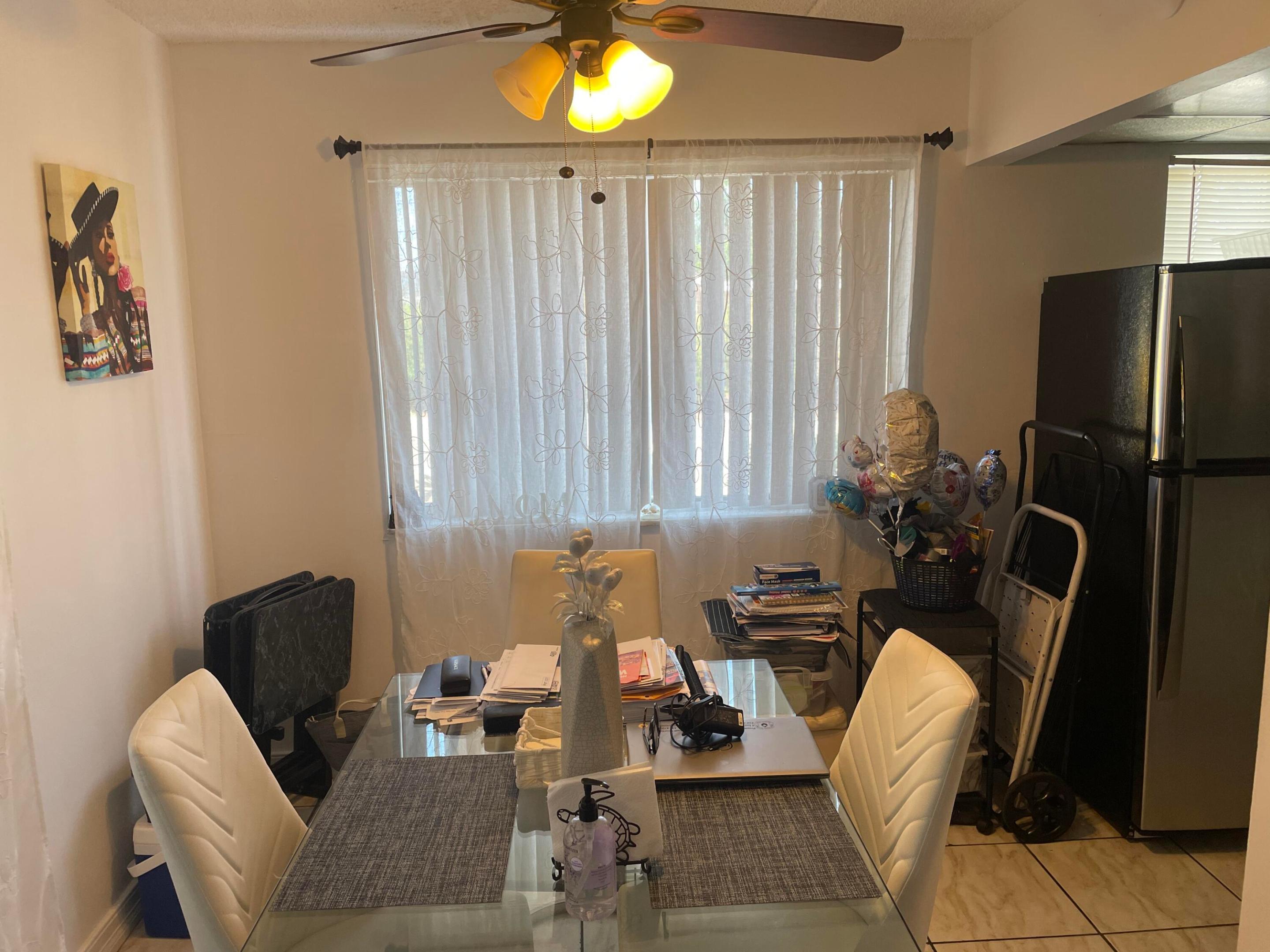 VILLAGE GREEN - Residential