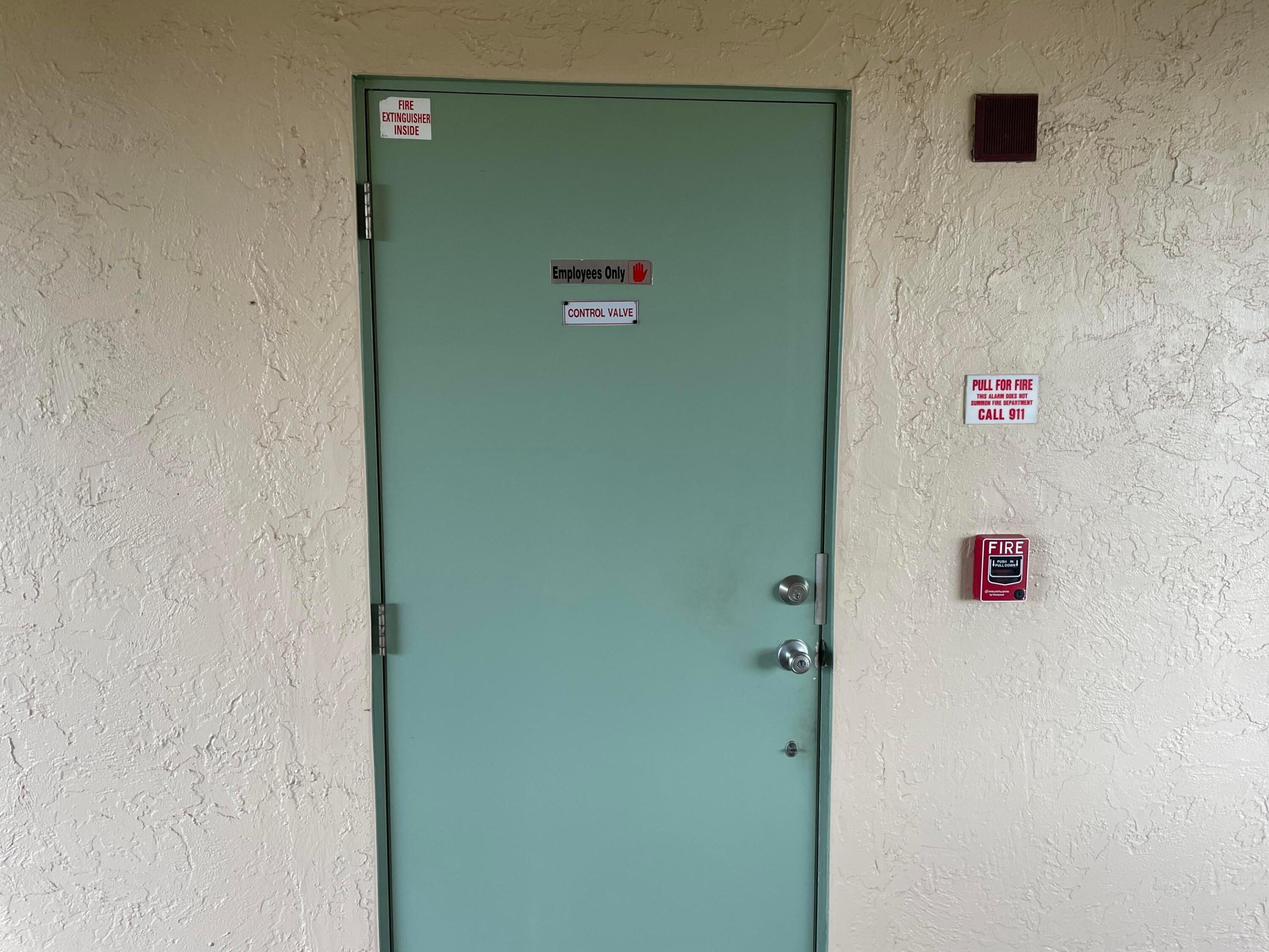 VILLAGE GREEN - Residential