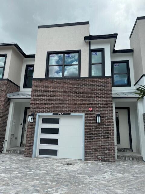 UNDER CONSTRUCTION: Final Building in Emory is now available for an end of year estimated move in. The Seacrest 3 Bedroom townhome is a crowd favorite with it's large island and ample living spaces. The home has been adorned with luxurious design finishes throughout. Do not miss out on your chance to own a brand new home here.