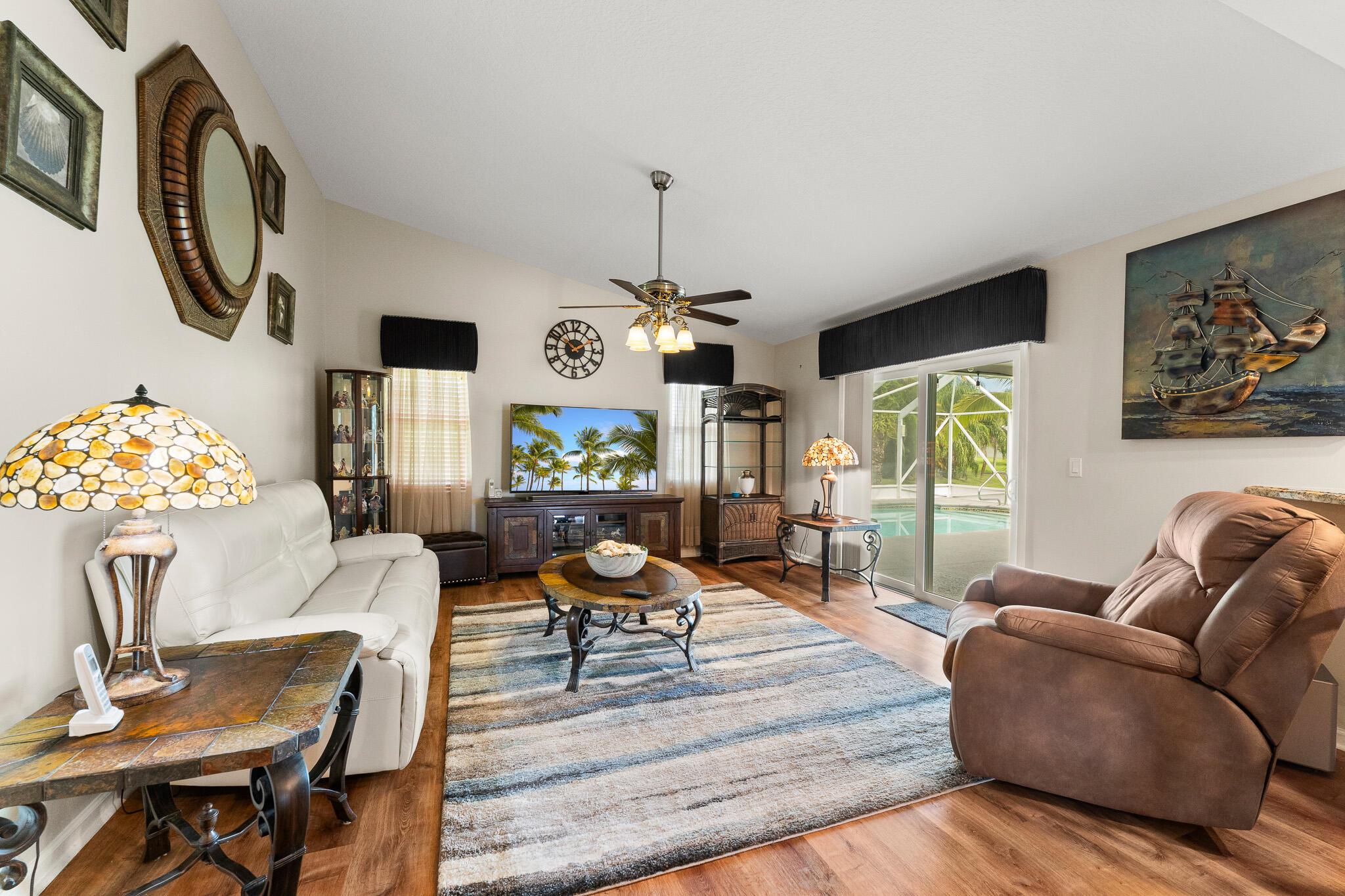 PORT ST LUCIE SECTION 21 - Residential