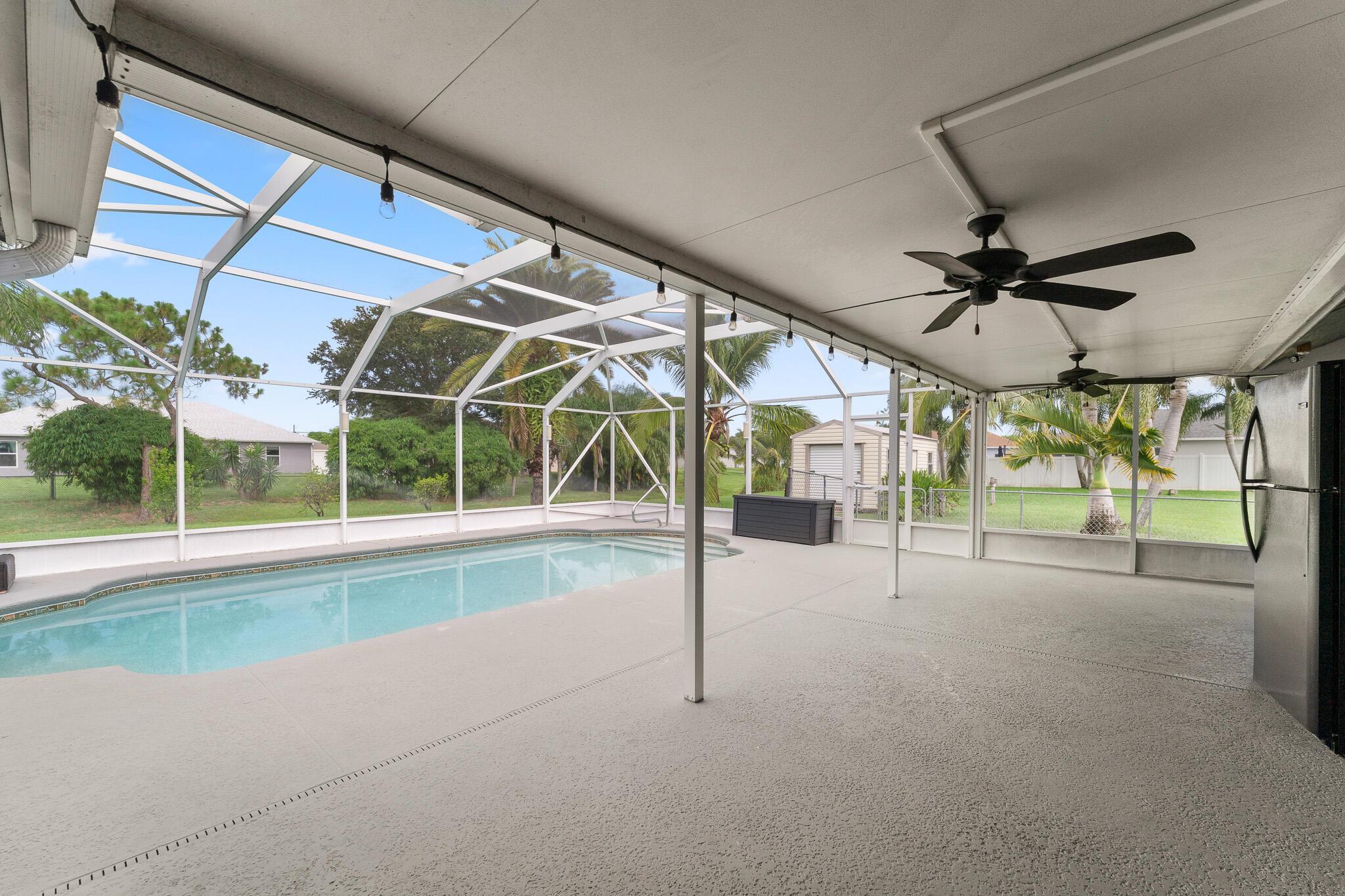 PORT ST LUCIE SECTION 21 - Residential