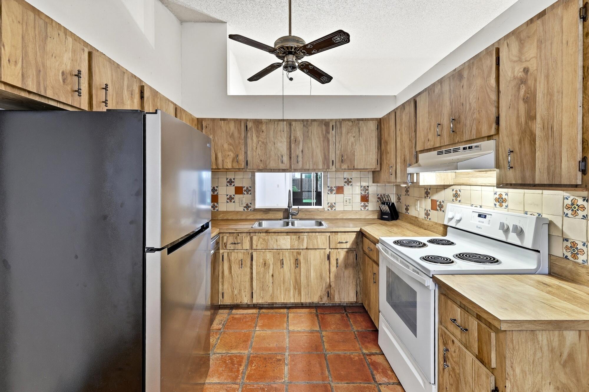 8501 BLUE CYPRESS Drive