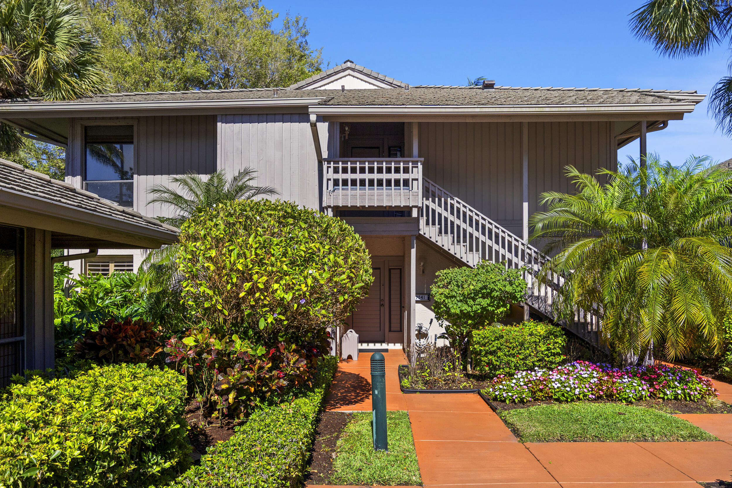 7043 Rain Forest Drive