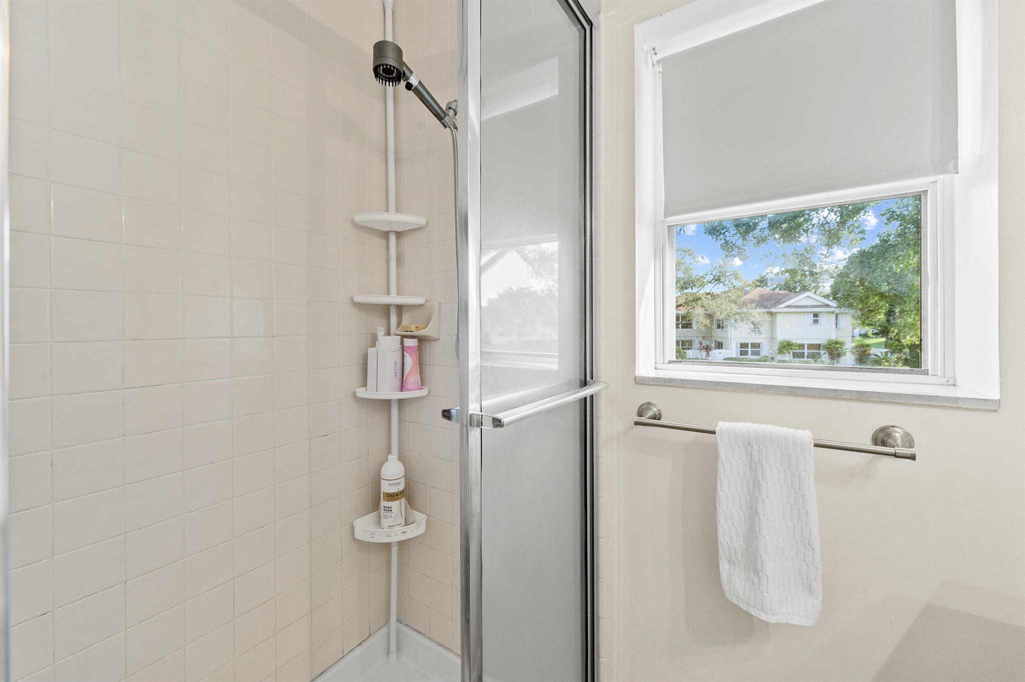 WELLESLEY AT LAKE CLARKE - Residential