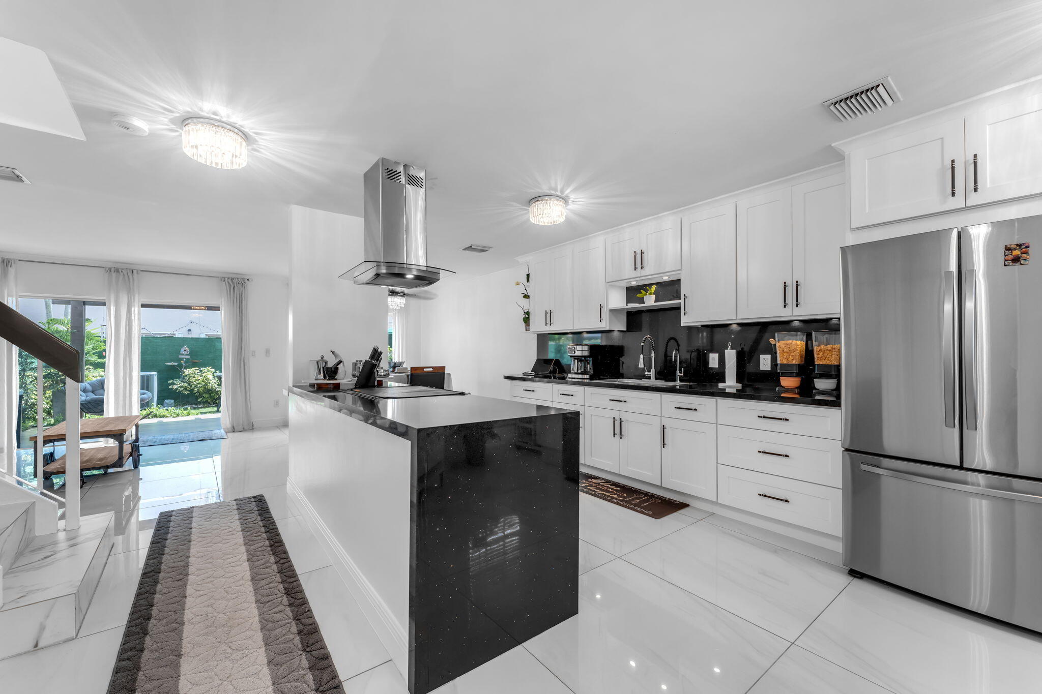 CHARLESTOWNE - Residential