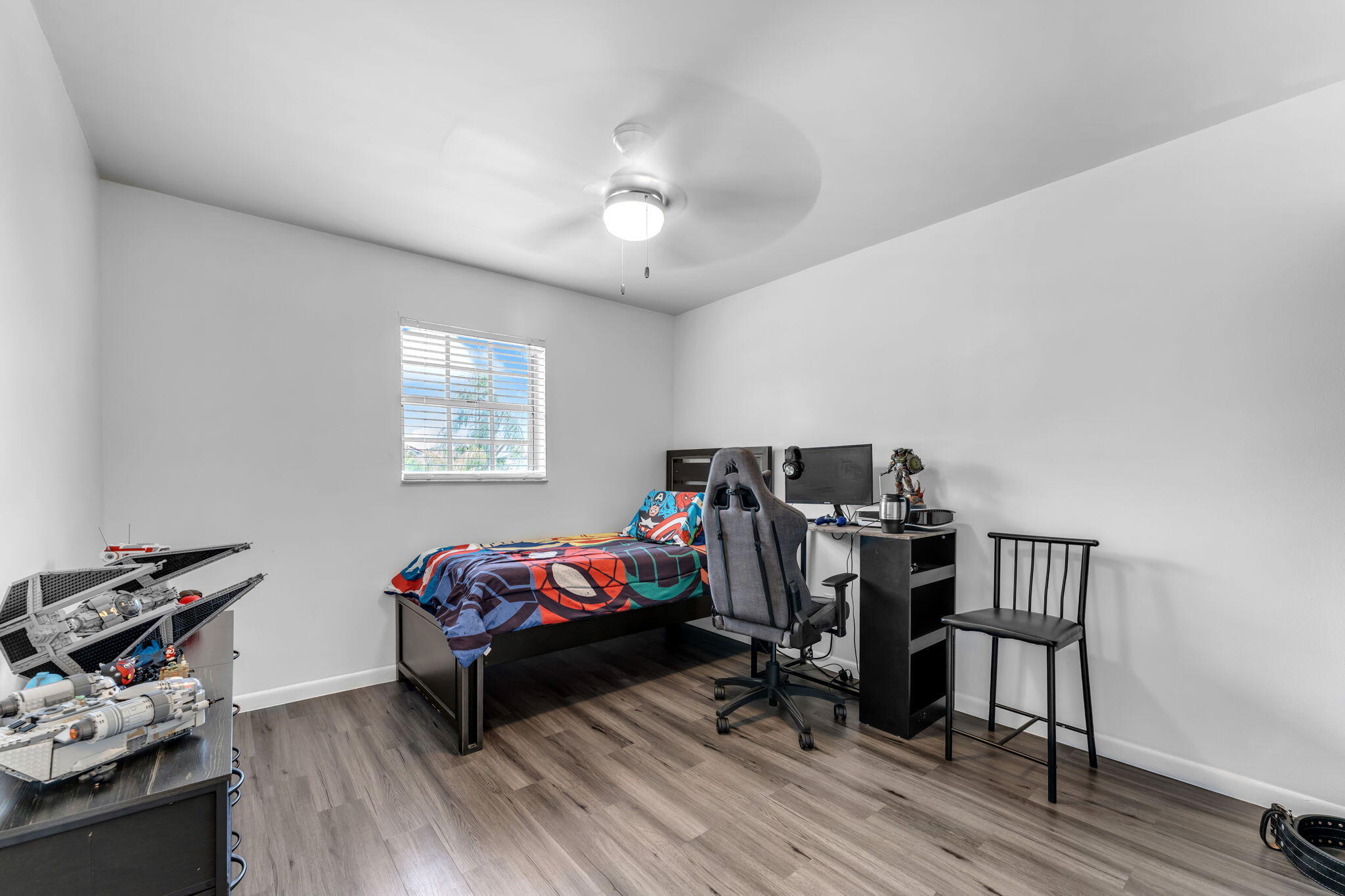 CHARLESTOWNE - Residential