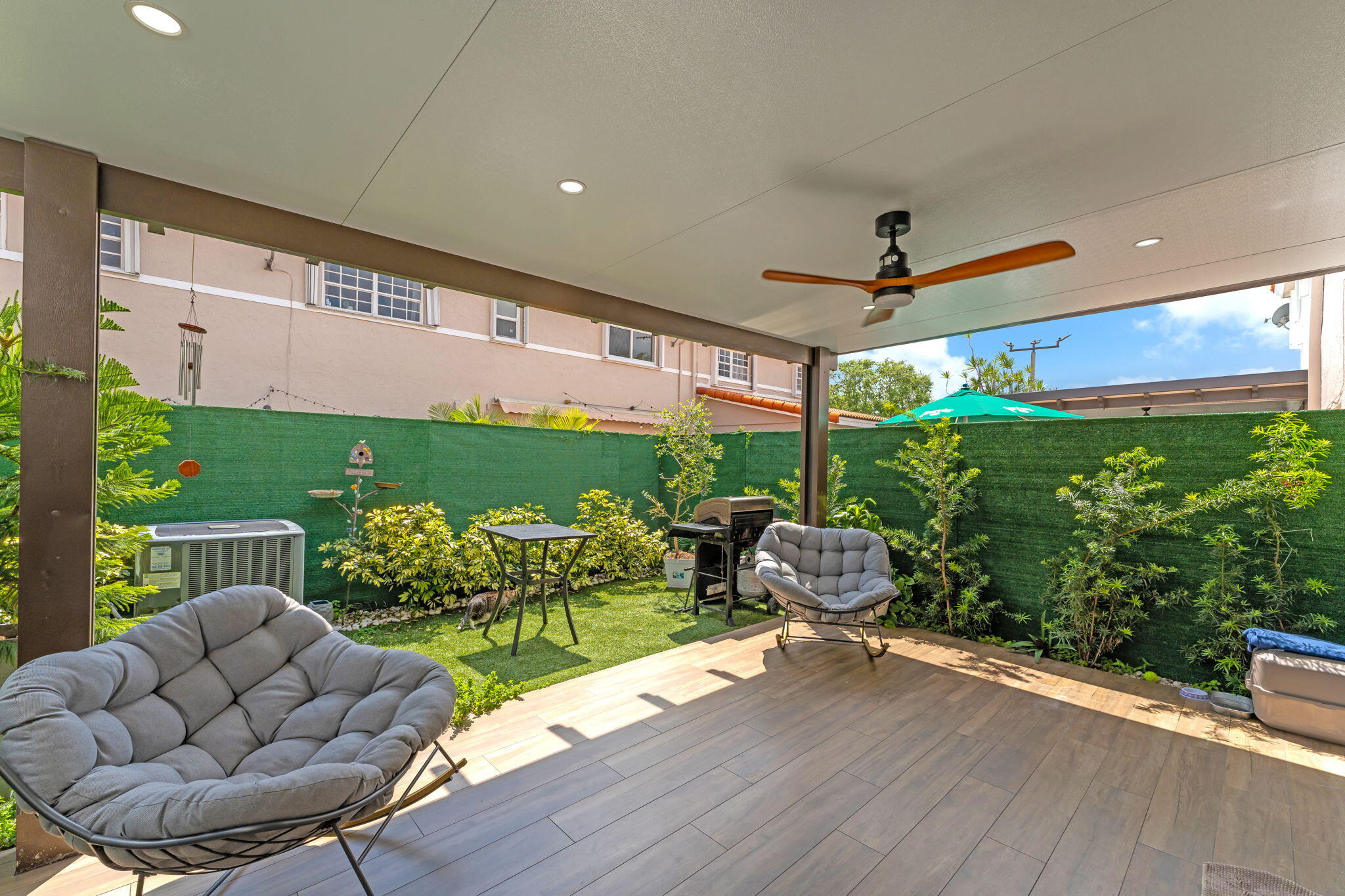 CHARLESTOWNE - Residential