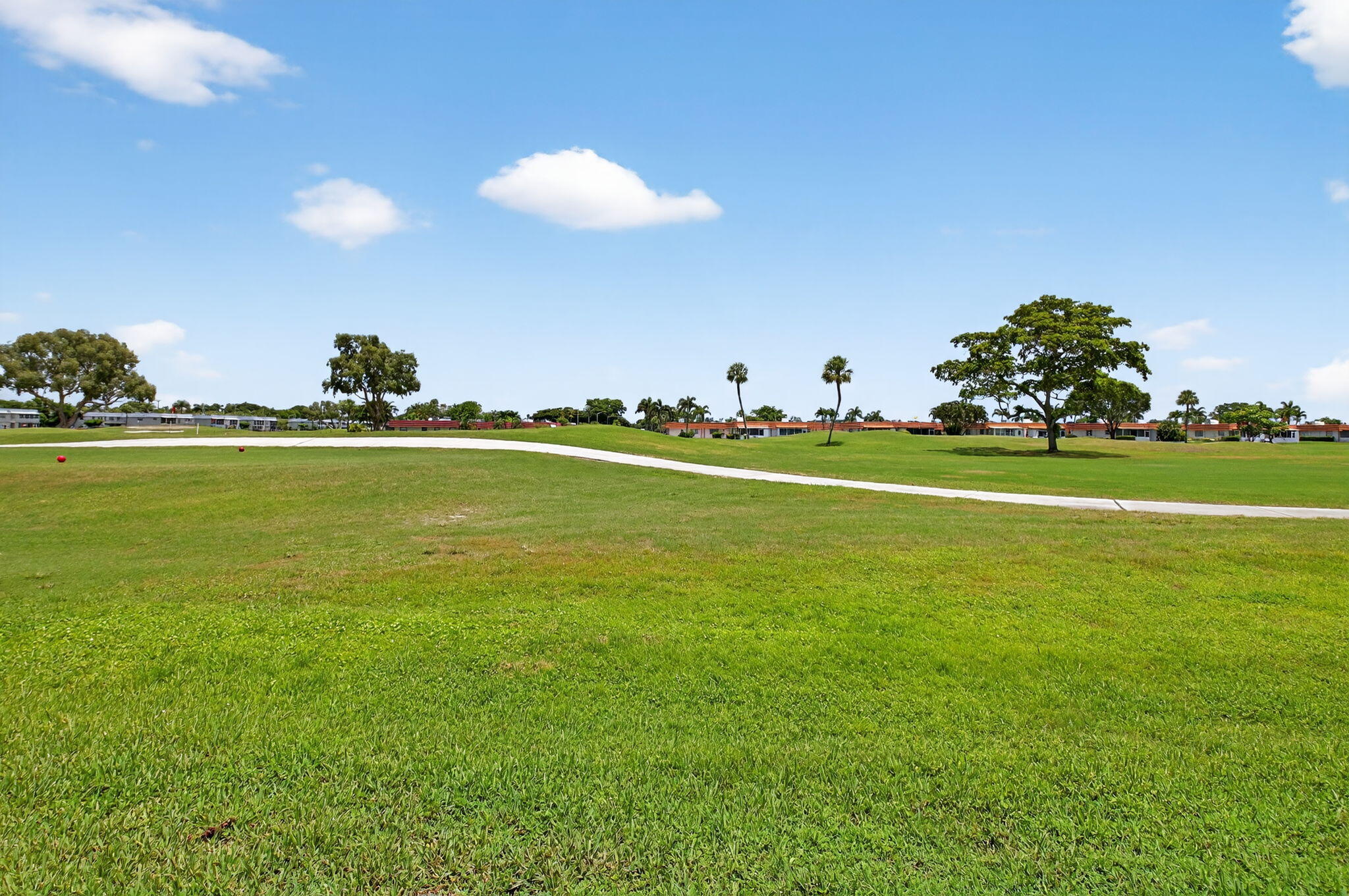 KINGS POINT TUSCANY CONDOS - Residential