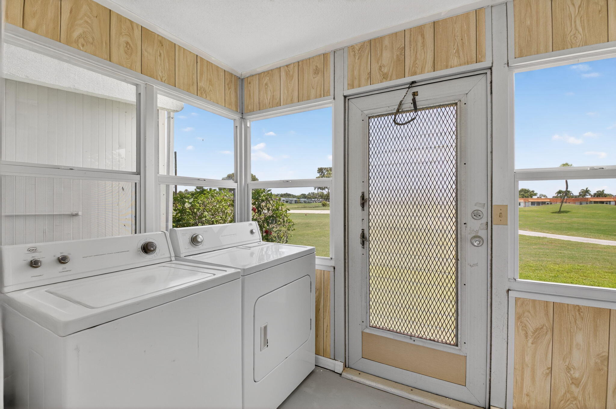 KINGS POINT TUSCANY CONDOS - Residential