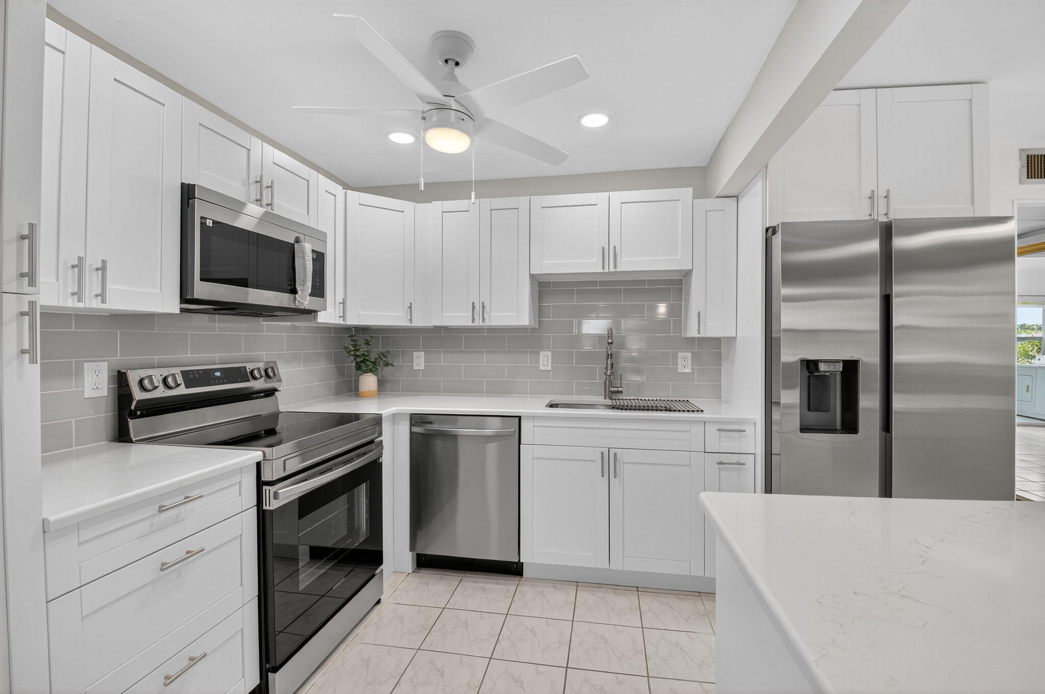 KINGS POINT TUSCANY CONDOS - Residential