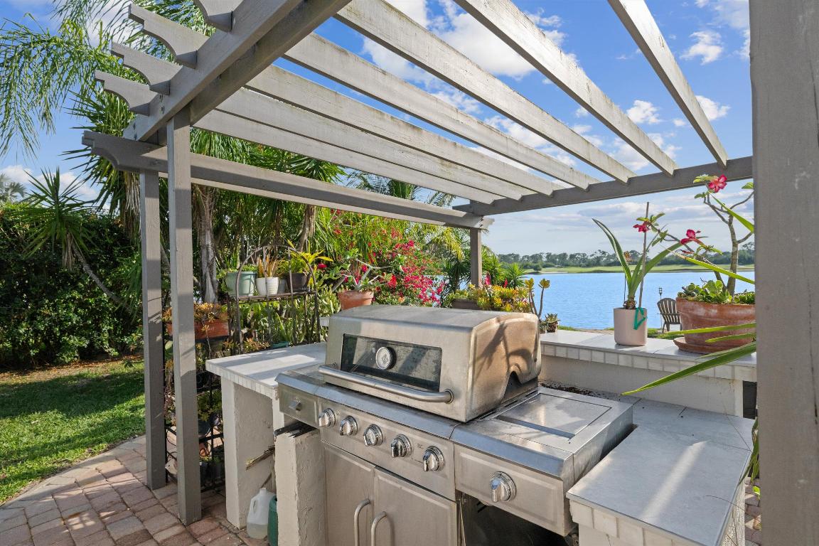 COBBLESTONE - Residential