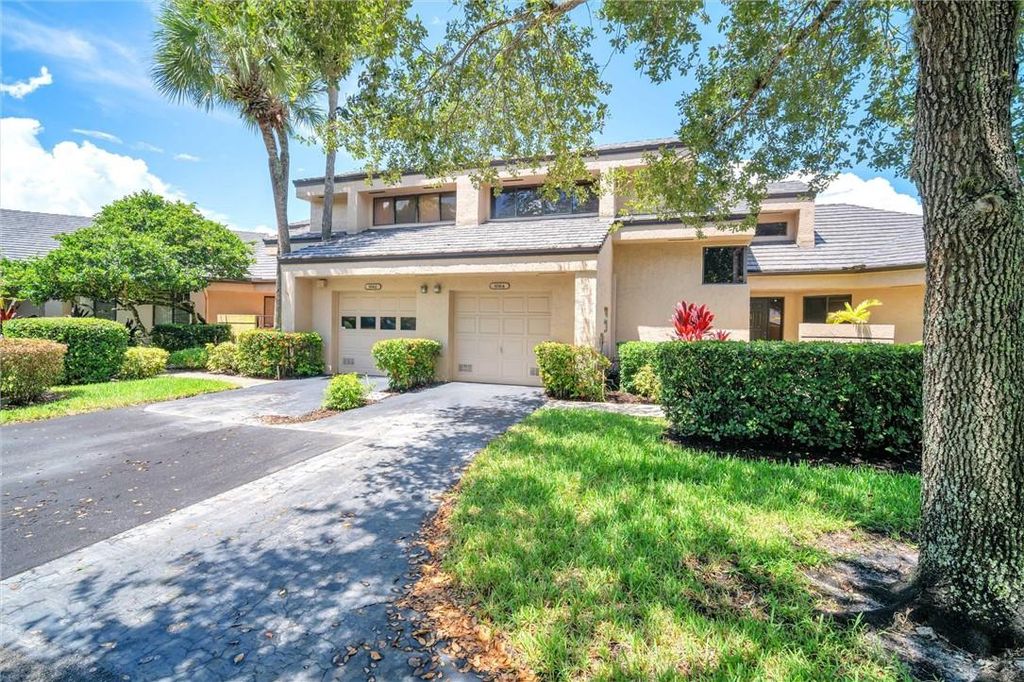 Photo of 9364 Chelsea Dr N, Plantation, FL 33324 (MLS # F10529617)