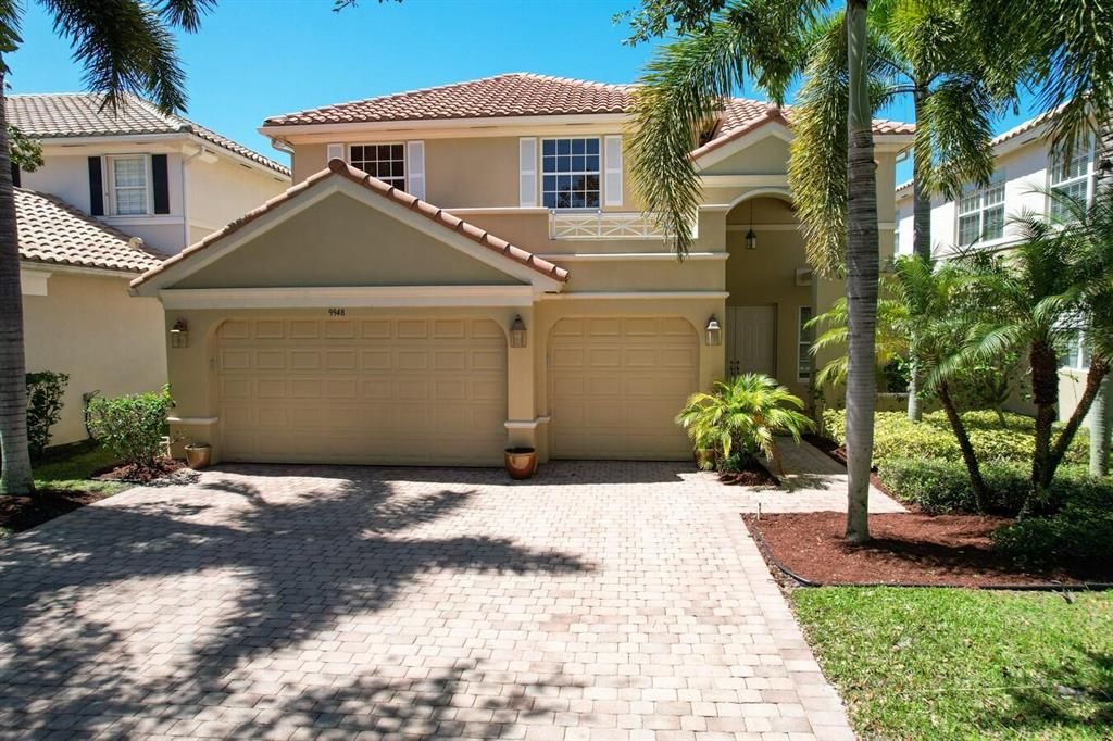 Photo of 9948 Cobblestone Creek Drive, Boynton Beach, FL 33472 (MLS # R10835388)