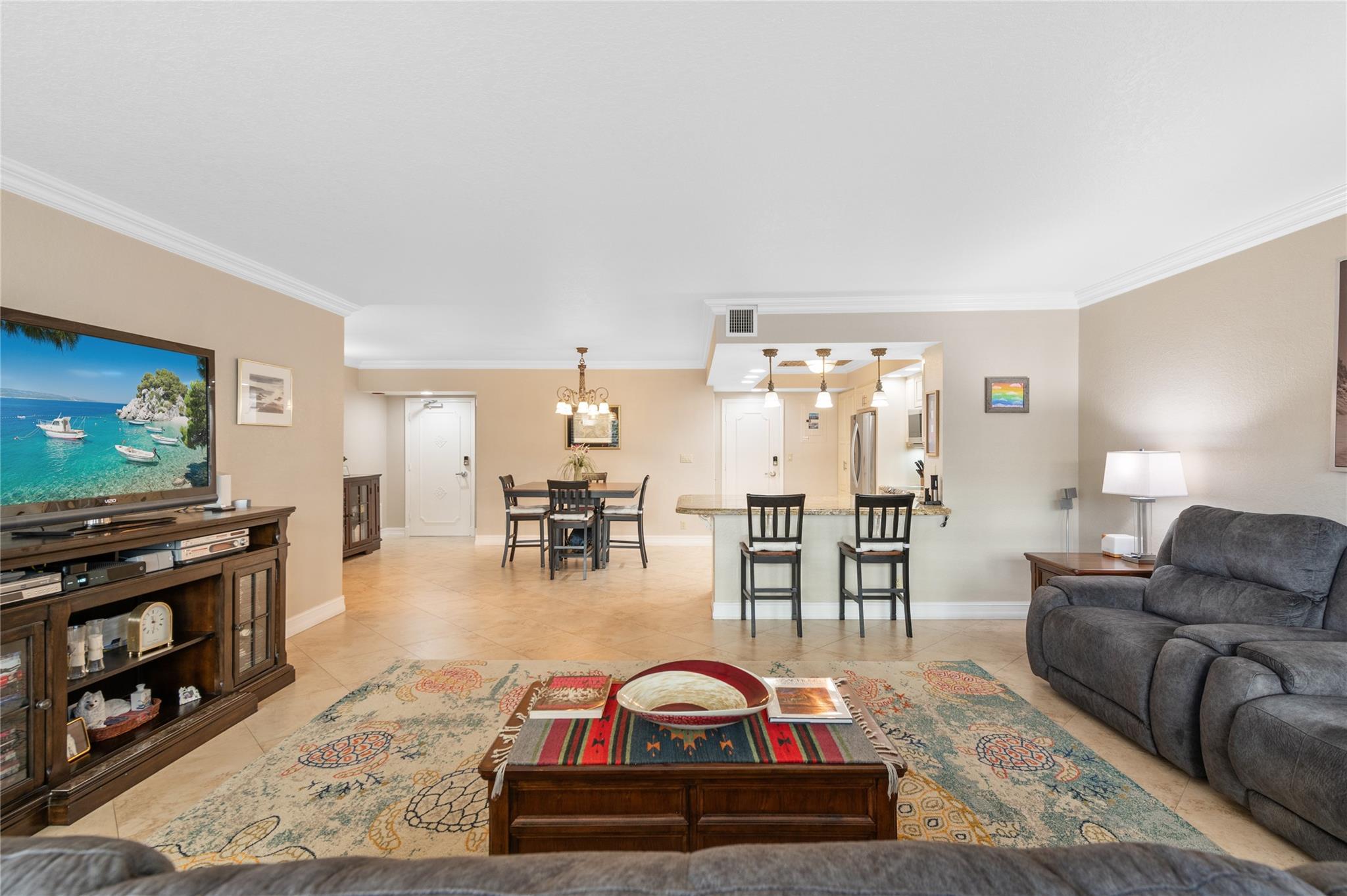 Regency Tower - Residential