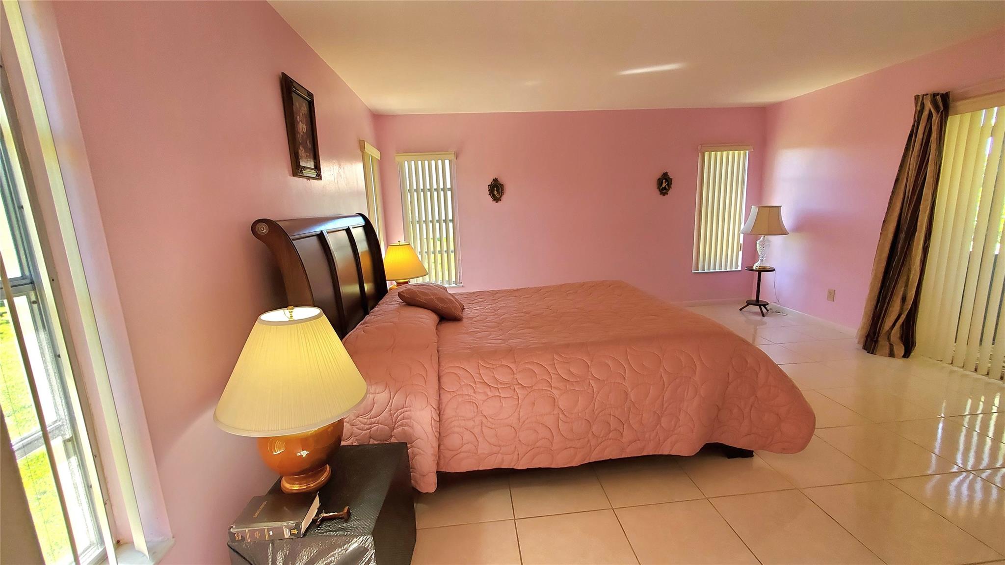 ISLES OF TAMARAC - Residential