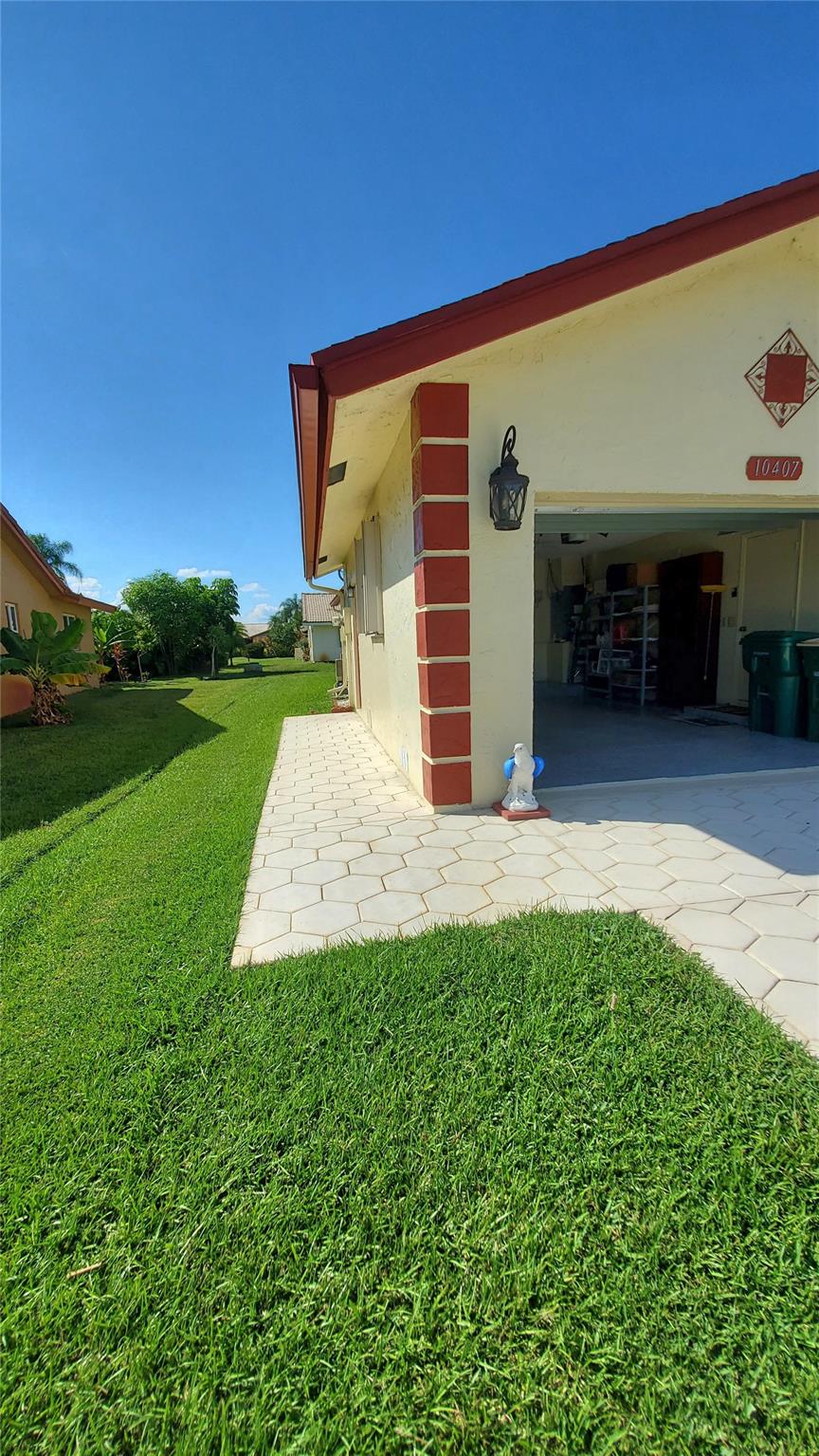 ISLES OF TAMARAC - Residential