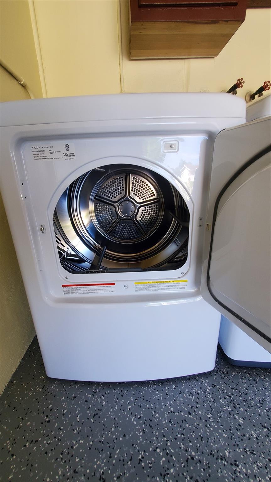 ISLES OF TAMARAC - Residential