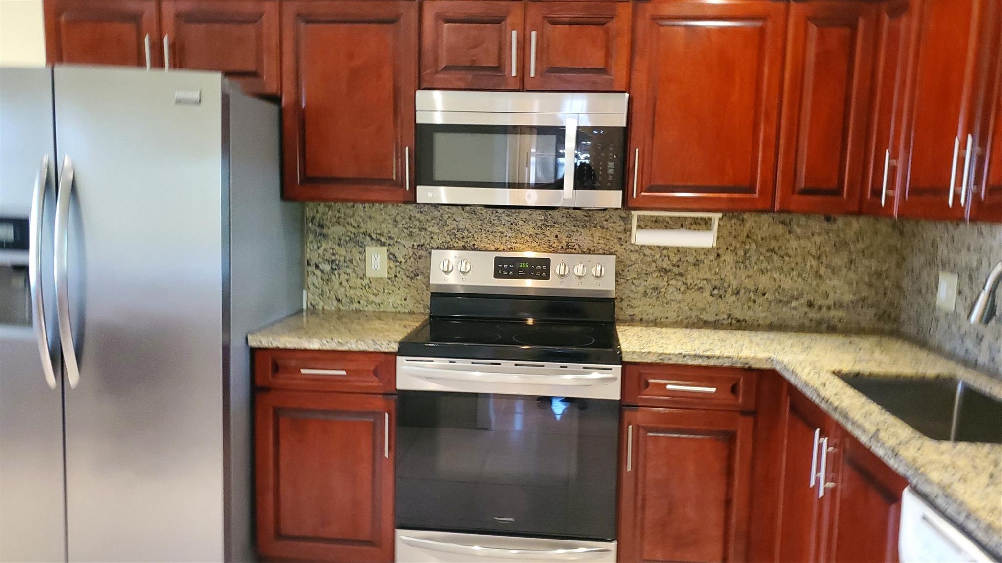 ISLES OF TAMARAC - Residential