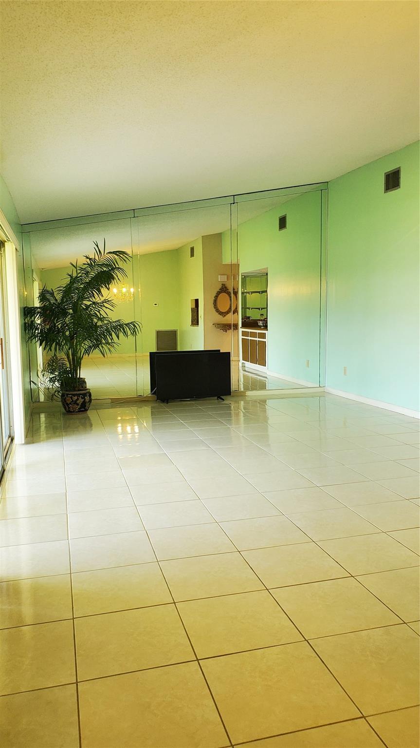 ISLES OF TAMARAC - Residential