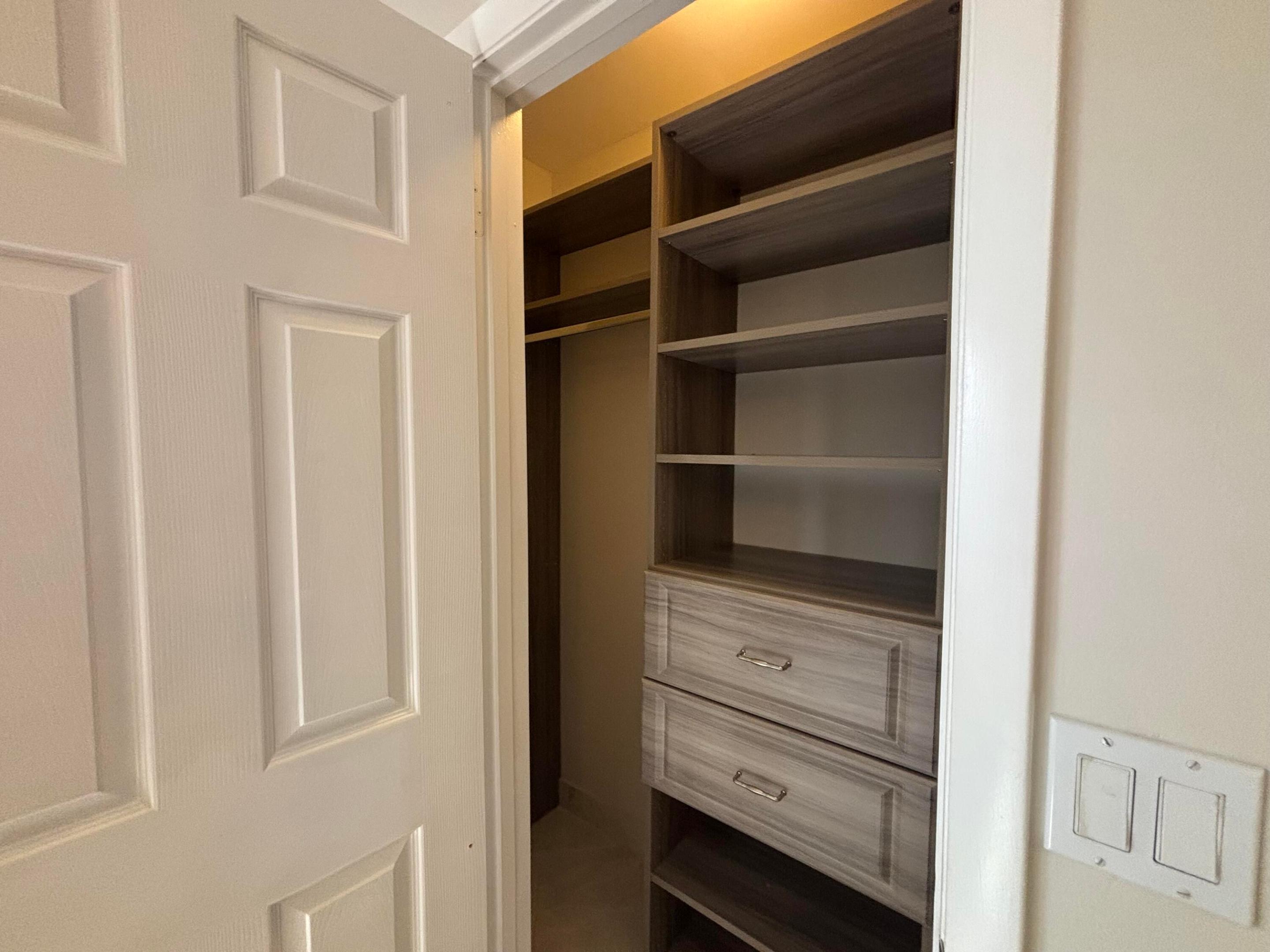 GLADES OF BOCA LAGO CONDO - Residential