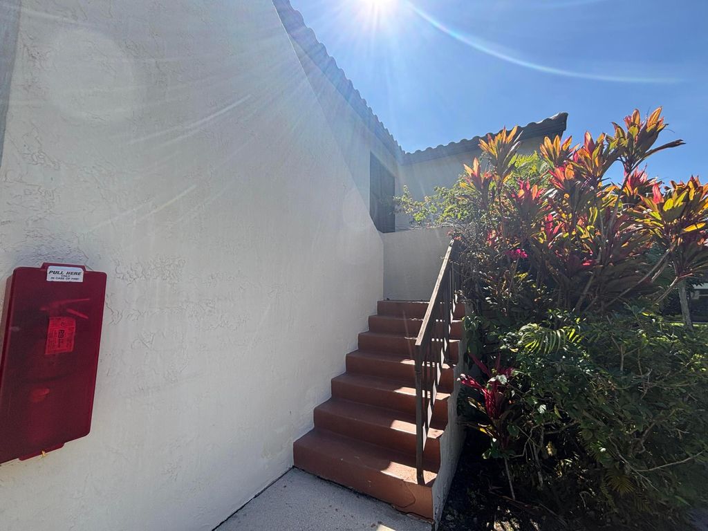 Photo of 21851 Arriba Real Real #L, Boca Raton, FL 33433 (MLS # R11167193)