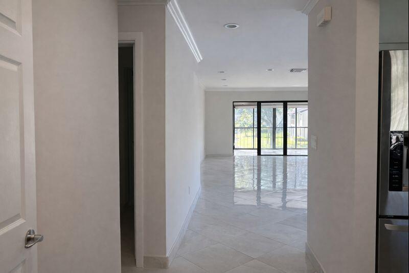 GLADES OF BOCA LAGO CONDO - Residential