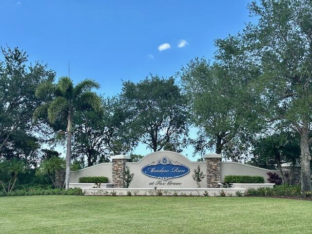 FOX GROVE (AKA MEADOW RUN) - Land