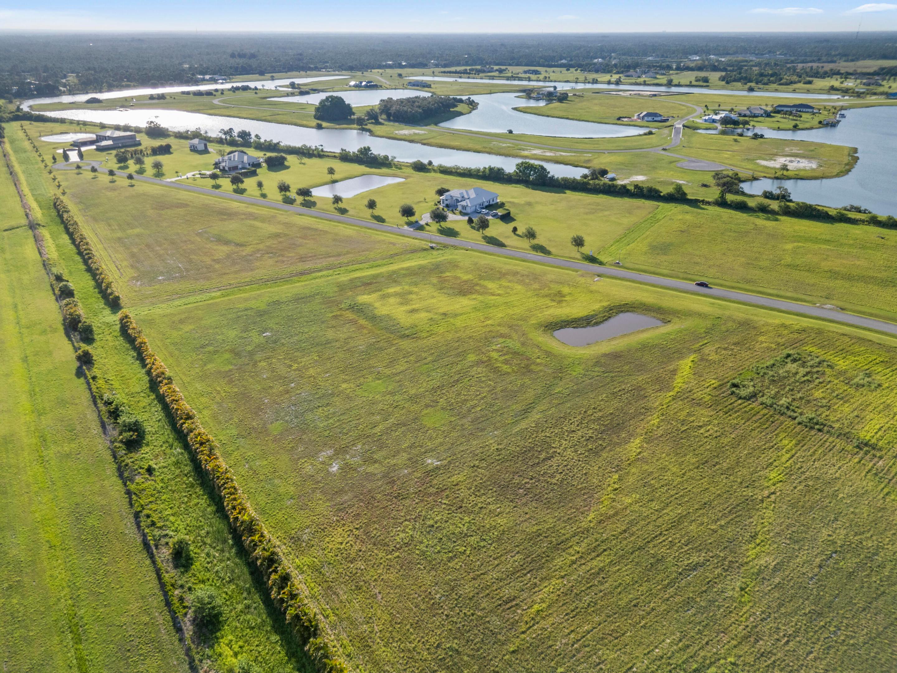 FOX GROVE (AKA MEADOW RUN) - Land
