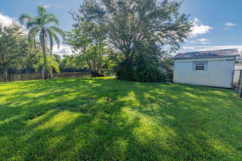 Tiny photo for 3515 SW Macon Road, Port Saint Lucie, FL 34953 (MLS # B26090048)