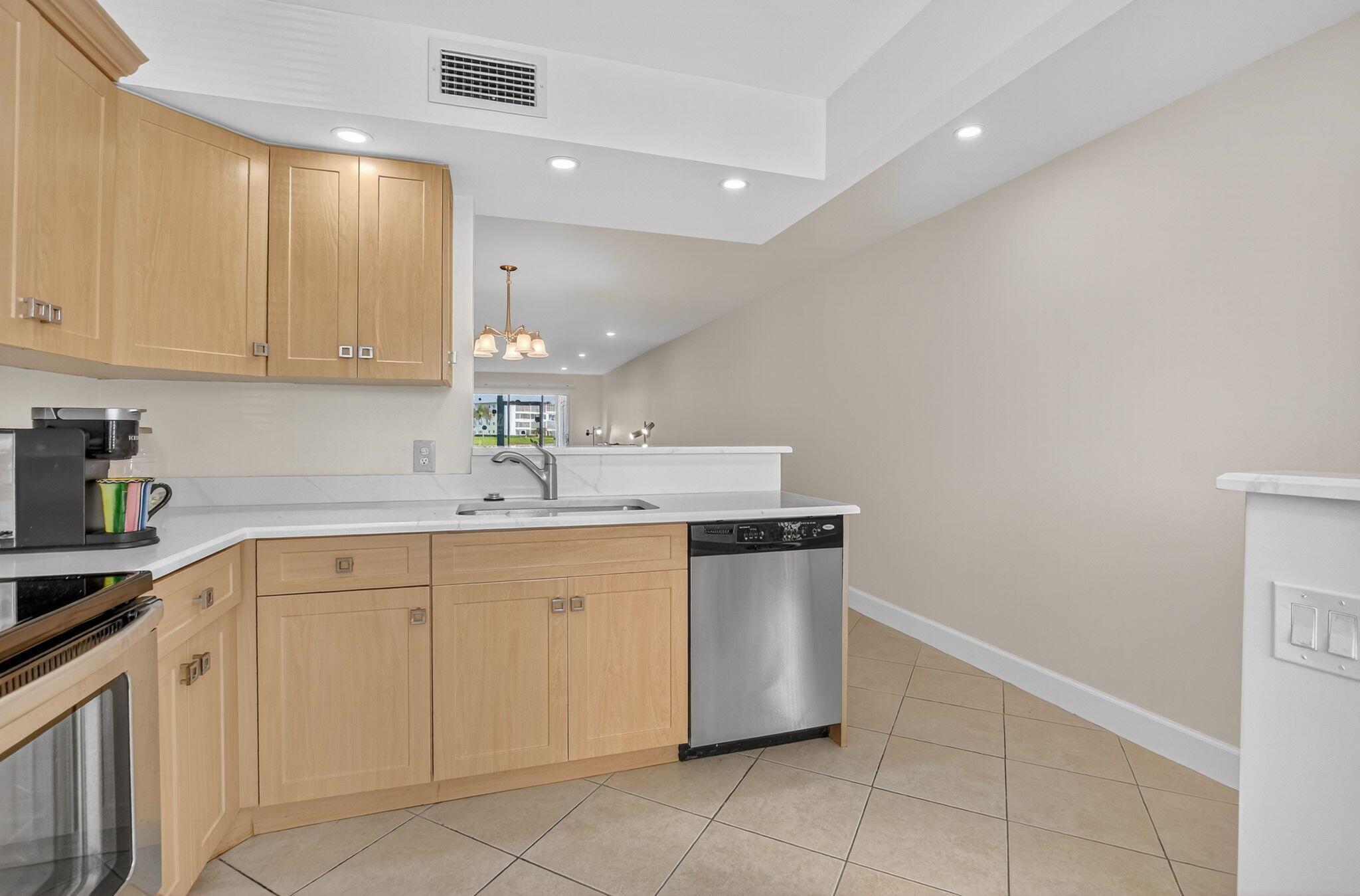 1090 Guildford E 1090