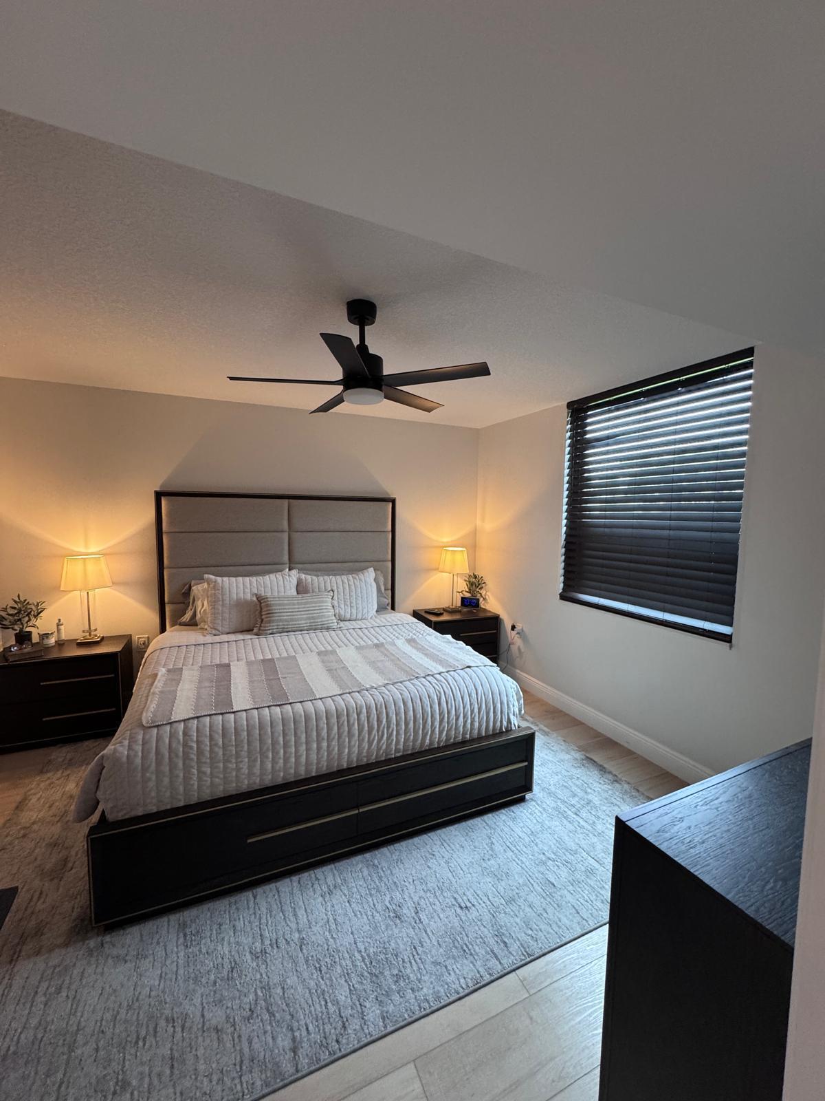 WHITEHALL CONDO OF THE LANDS OF THE PRESIDENT - Residential
