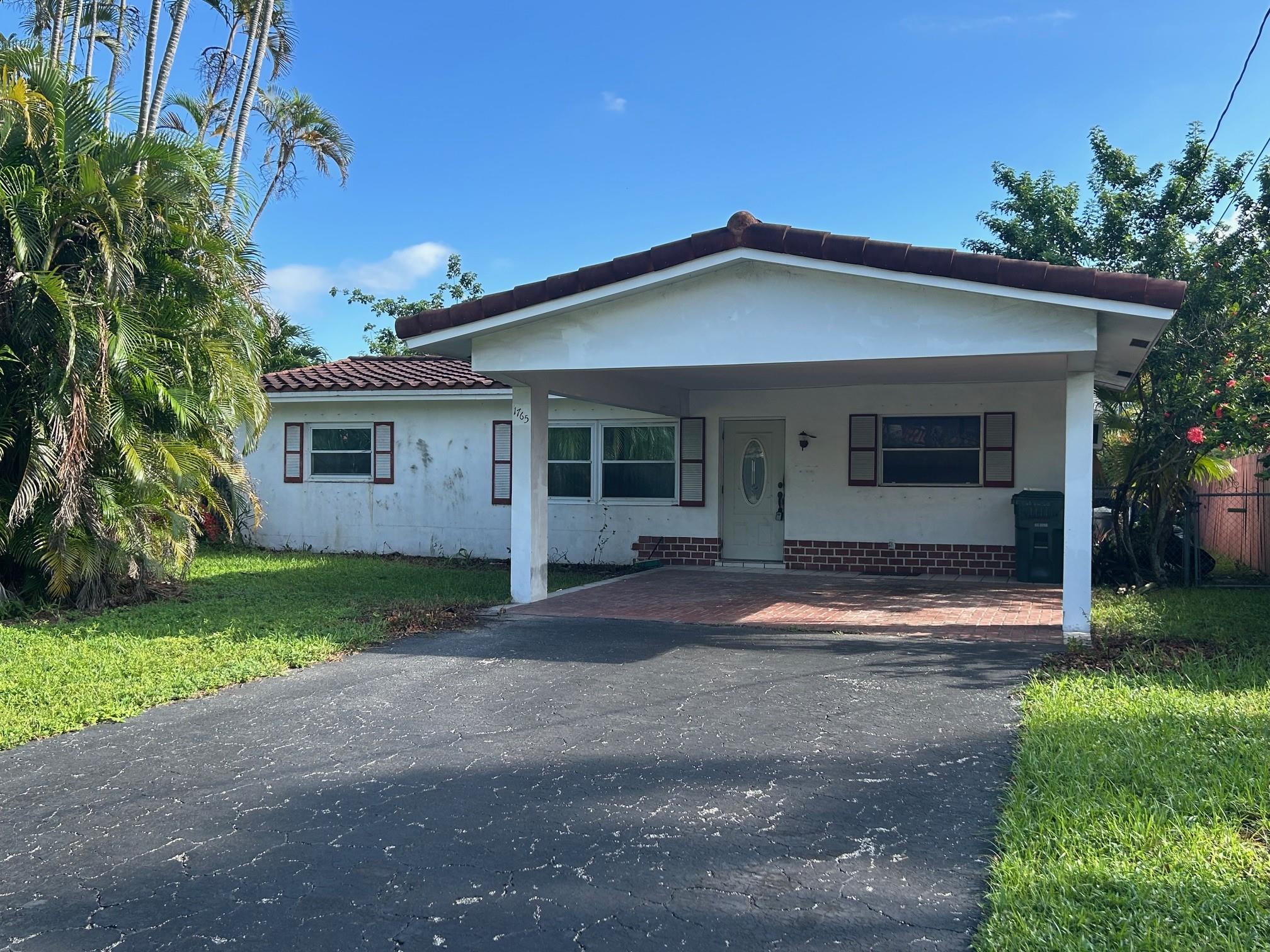 1765 NW 36th Ct