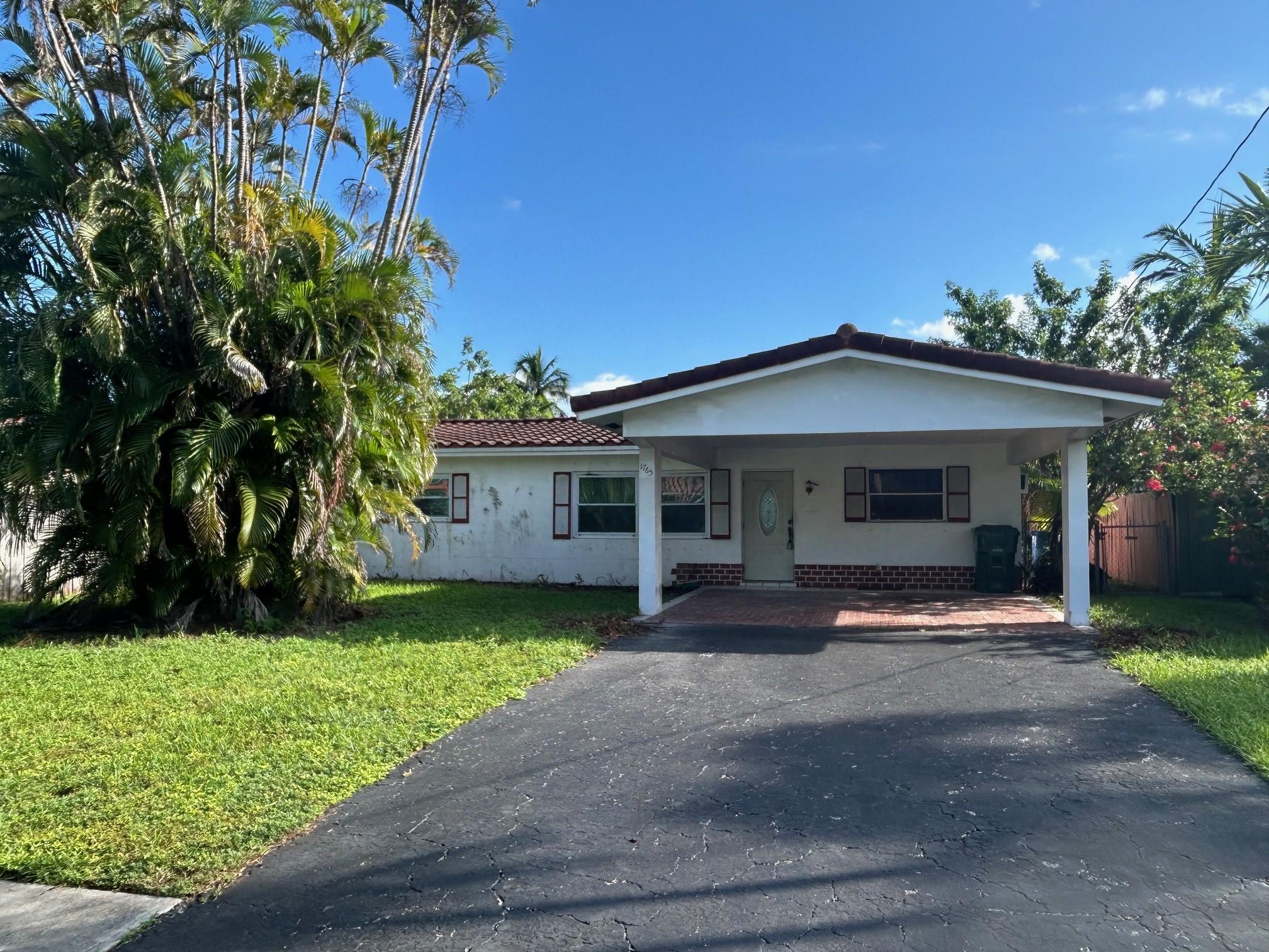 1765 NW 36th Ct
