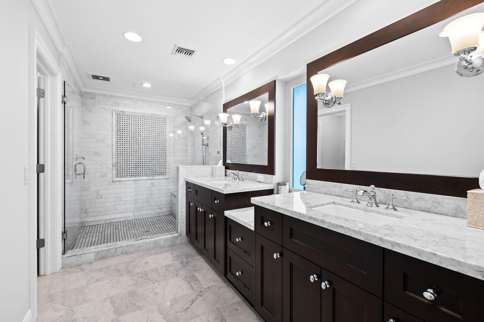 LANDINGS FIRST SEC - Residential