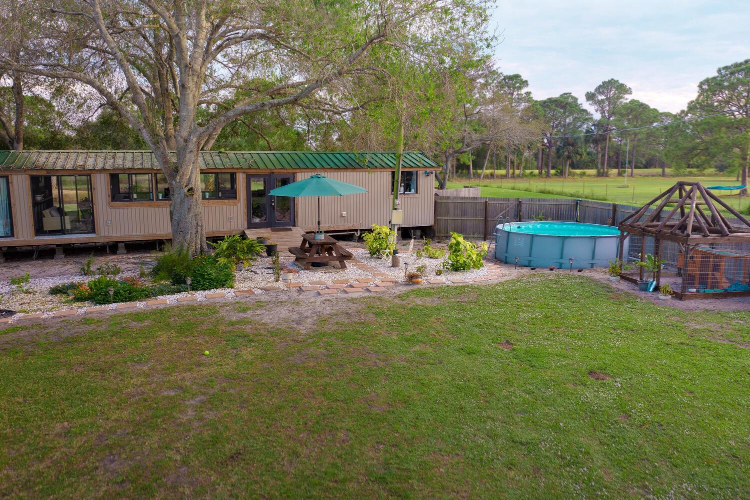 METES AND BOUNDS - Residential