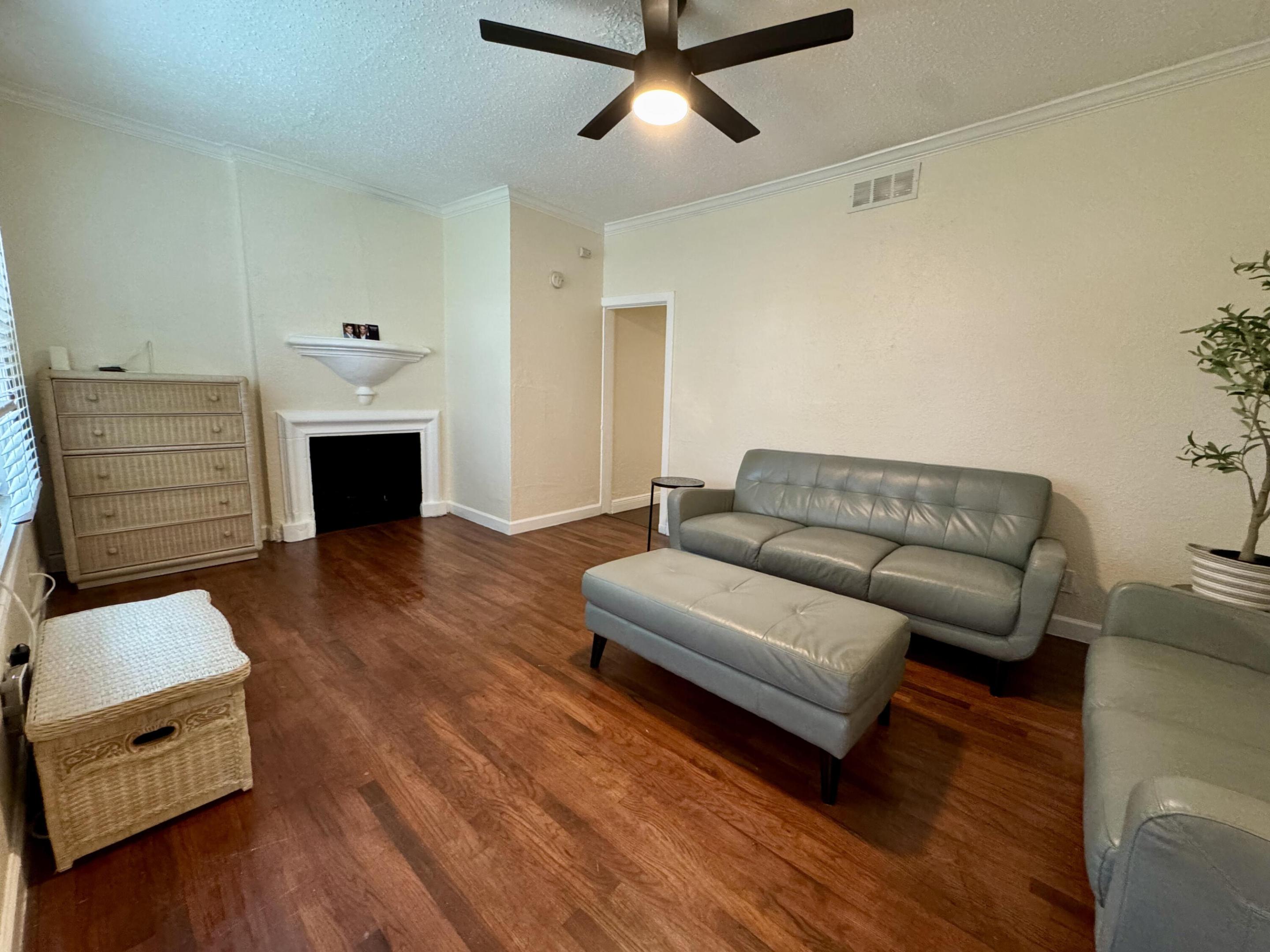 415 31st Street 1-6