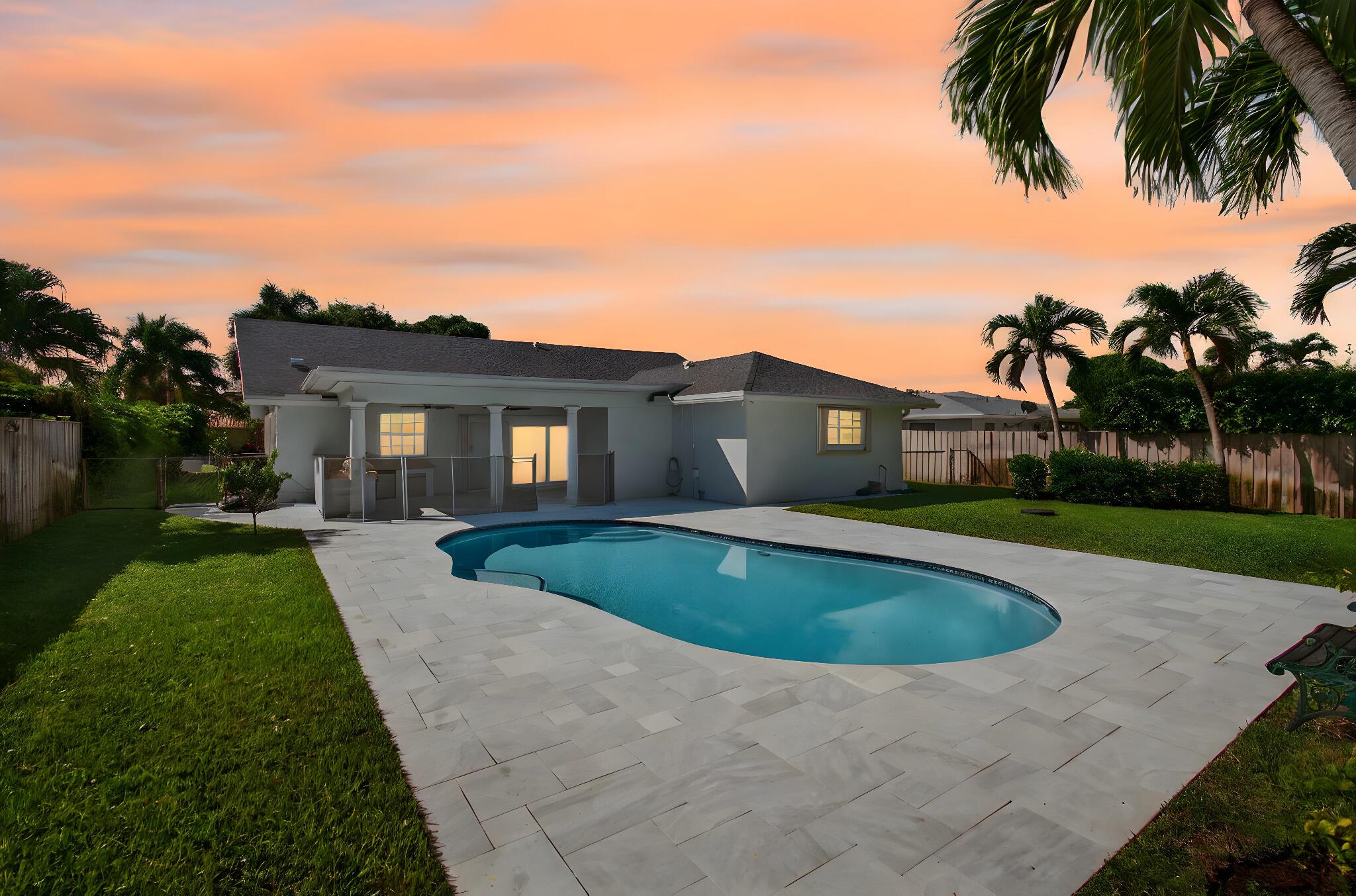 FLA MANGO ESTATES AS - Residential