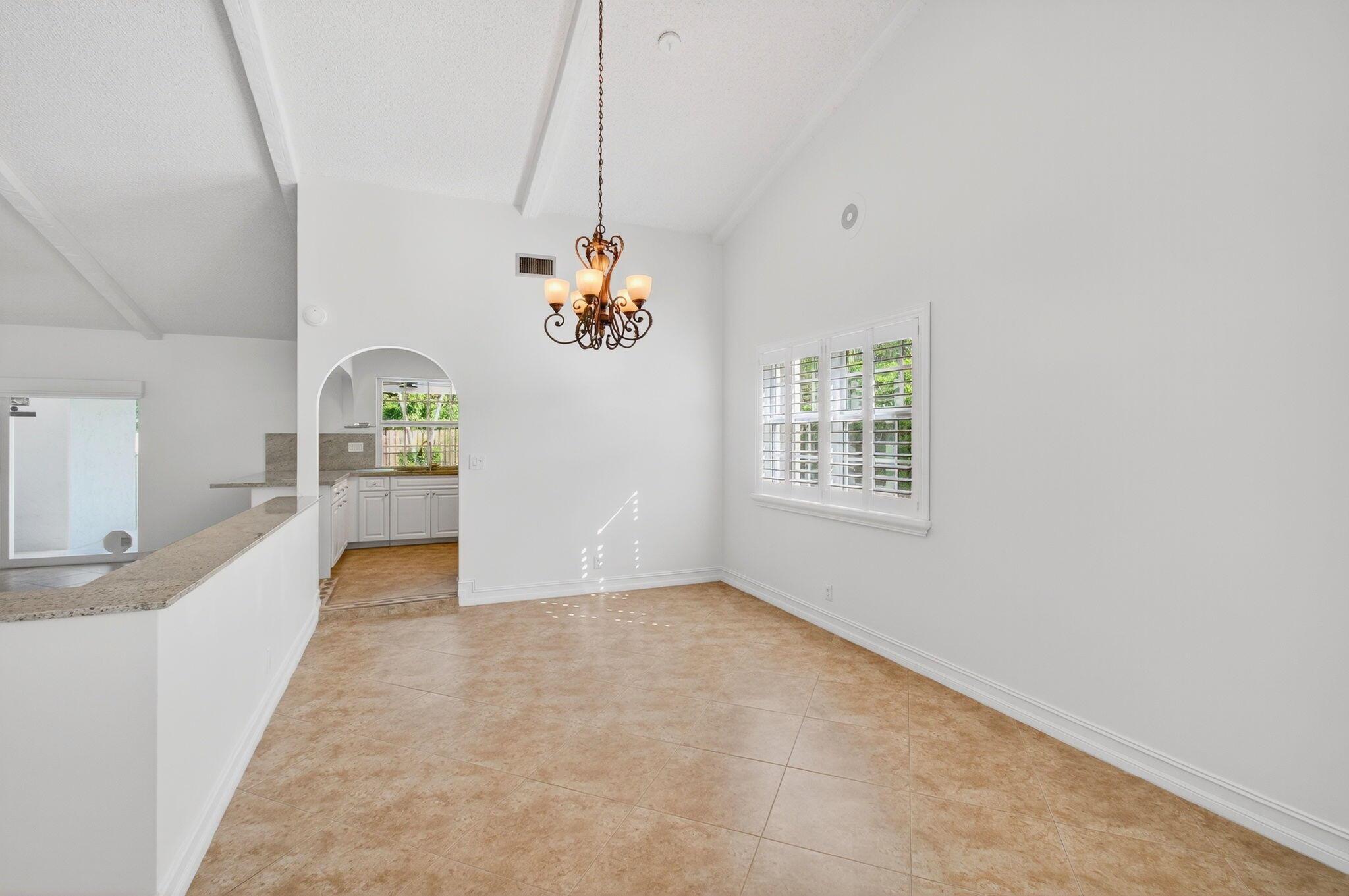 FLA MANGO ESTATES AS - Residential