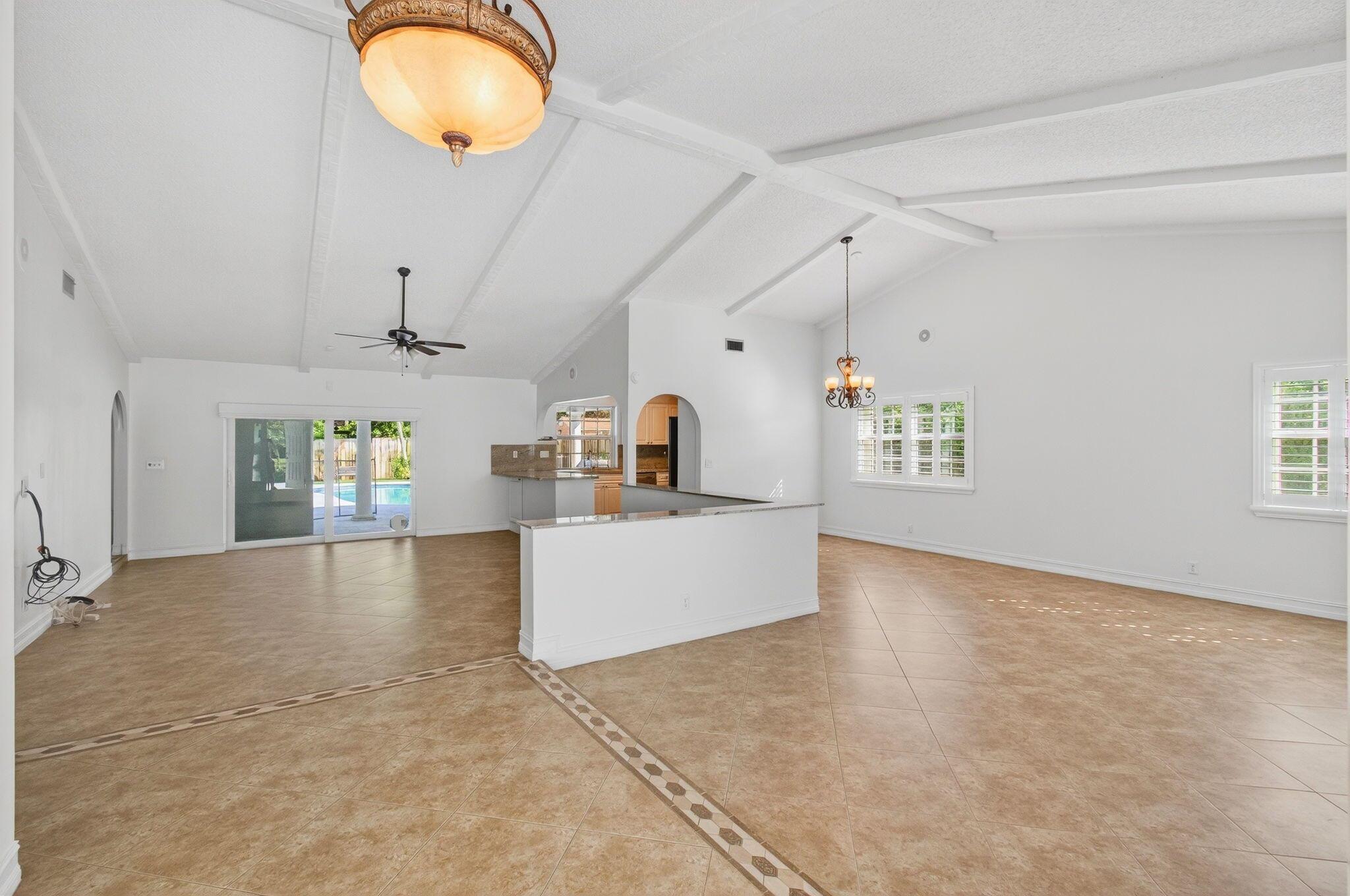 FLA MANGO ESTATES AS - Residential