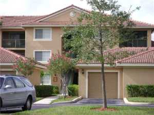 RESORT LIVING AT ITS BEST. ENJOY LIVING IN THIS SPECTACULAR CONDO ON THE WATER IN PORTOFINO AT JENSEN BEACH. THIS LUXURY GATED COMMUNITY PROVIDES A MEDITERRANEAN STYLE HEATED POOL, JACUZZI, FITNESS CENTER, INDOOR RACQUETBALL AND TENNIS COURTS AND IS LOCATED JUST WEST OF US1, NORTH OF THE TREASURE COAST MALL AND 10 MINUTES TO THE BEACH. AVAILABLE 2/1/2015, THIS CONDO HAS GORGEOUS LAKE VIEWS. WIRELESS INTERNET AND A FULL SIZE WASHER/DRYER PROVIDED IN THE UNIT.ALL MEASURMENTS ARE APPROXIMATE