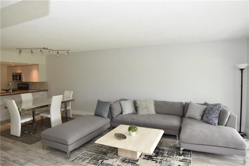 PALM-AIRE - Residential