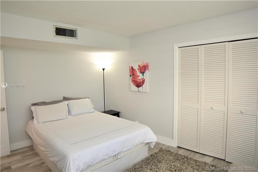 PALM-AIRE - Residential