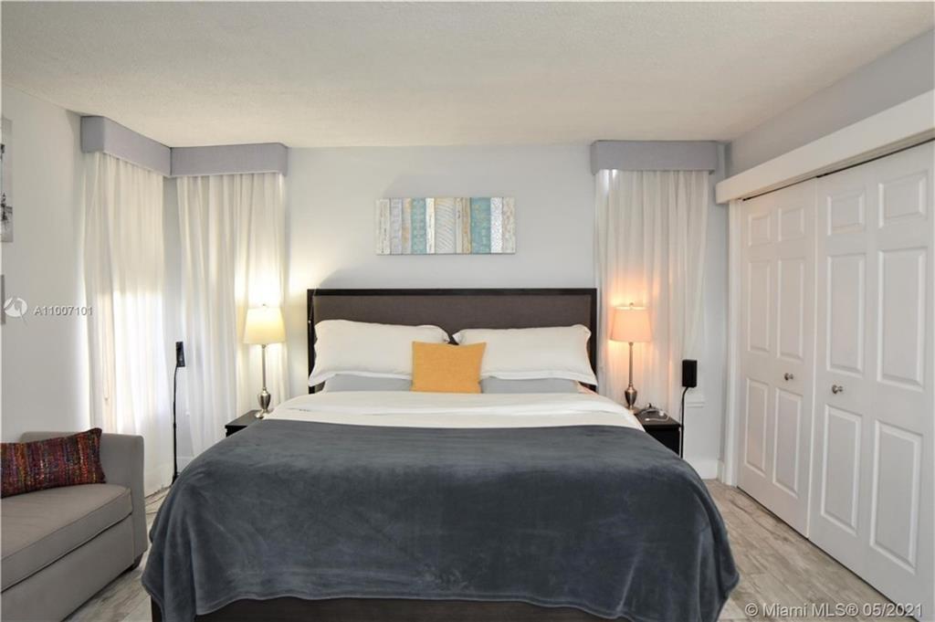 PALM-AIRE - Residential