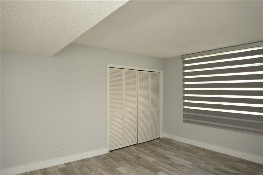 PALM-AIRE - Residential