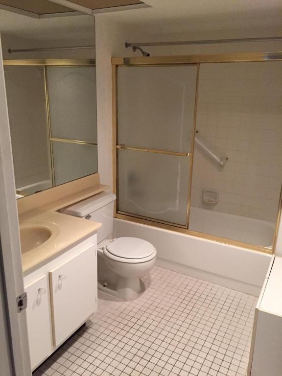 ANDROS VILLAGE E CONDO - Residential